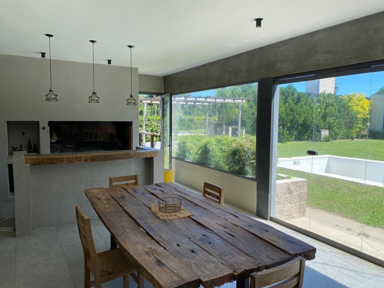 Casa cálida, amplia y cómoda