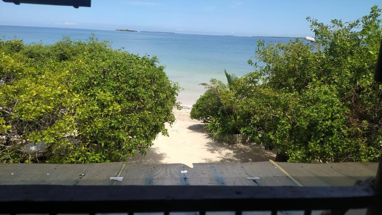 Isla Baru,Hospedaje,Cartagena,Turismocolombia-fit