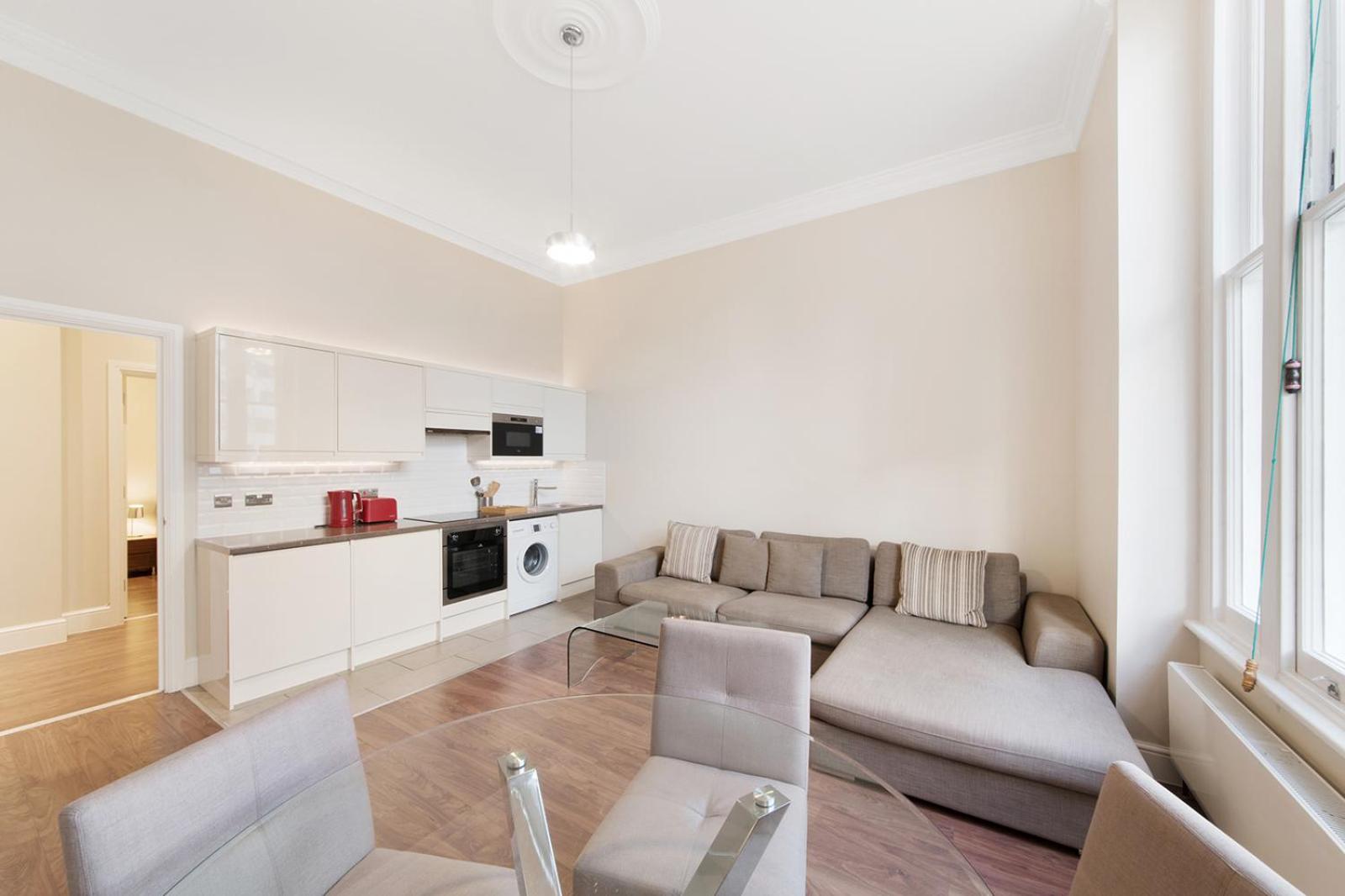 Amazing deluxe 5Star Notting Hill/Hyde Park Apt photo 3