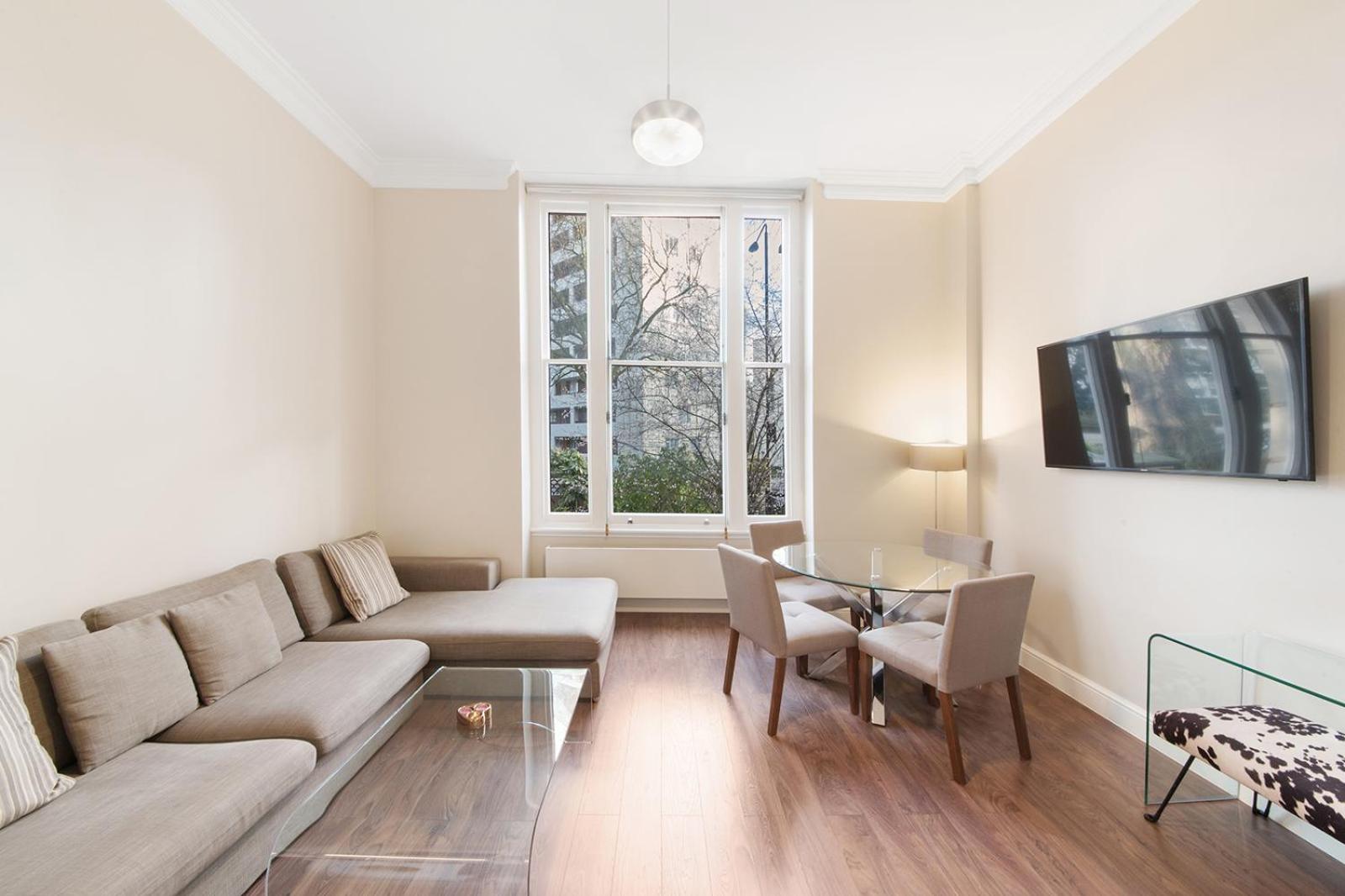 Amazing deluxe 5Star Notting Hill/Hyde Park Apt photo 2