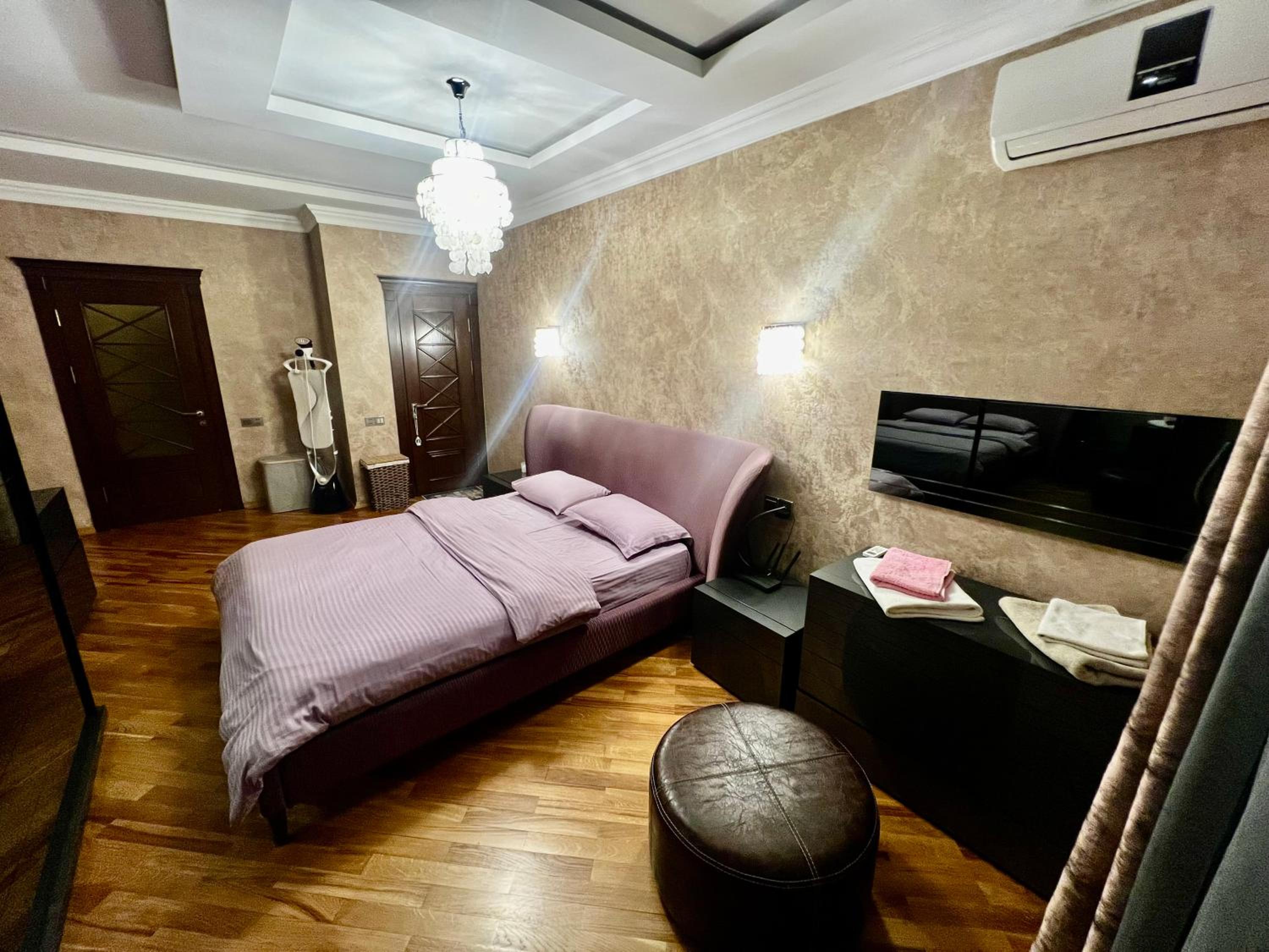 Park Azure Royal apart