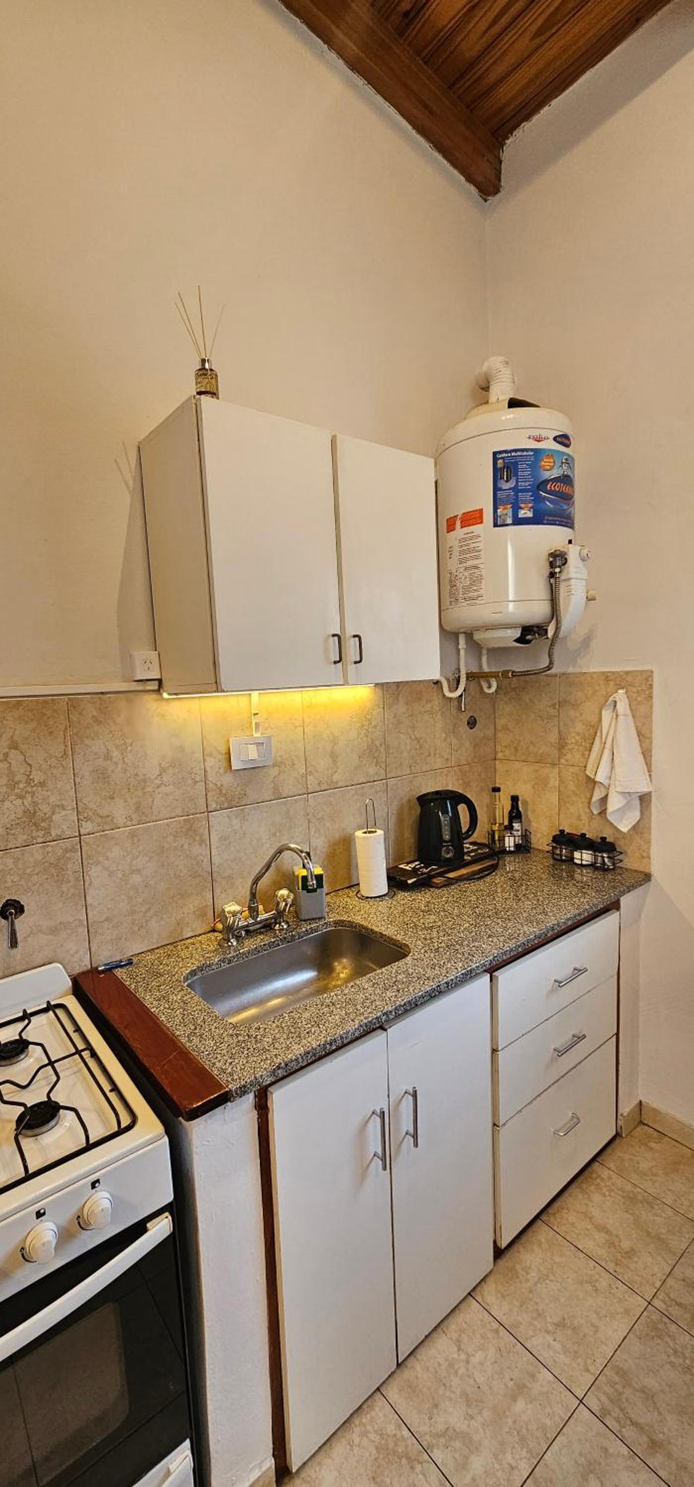 LitStay Caseros 2 - primer piso por escalera