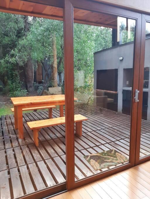 Casa moderna en el bosque