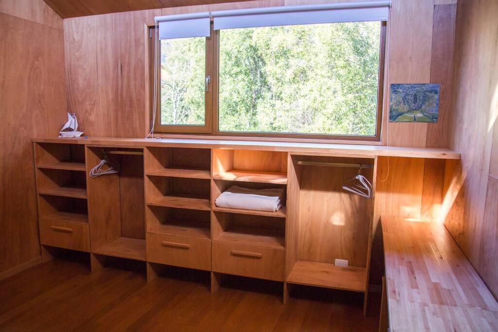 Casa moderna en el bosque