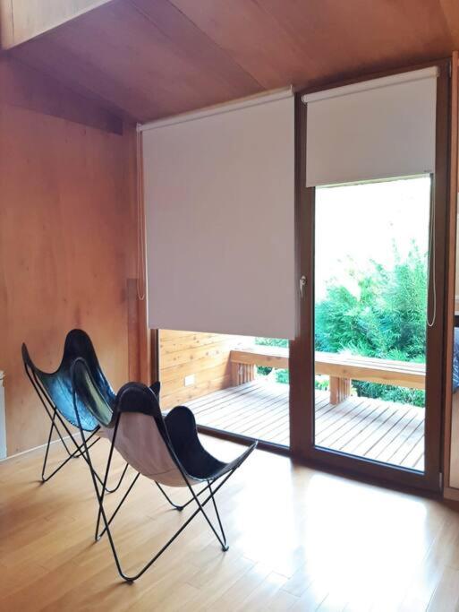 Casa moderna en el bosque