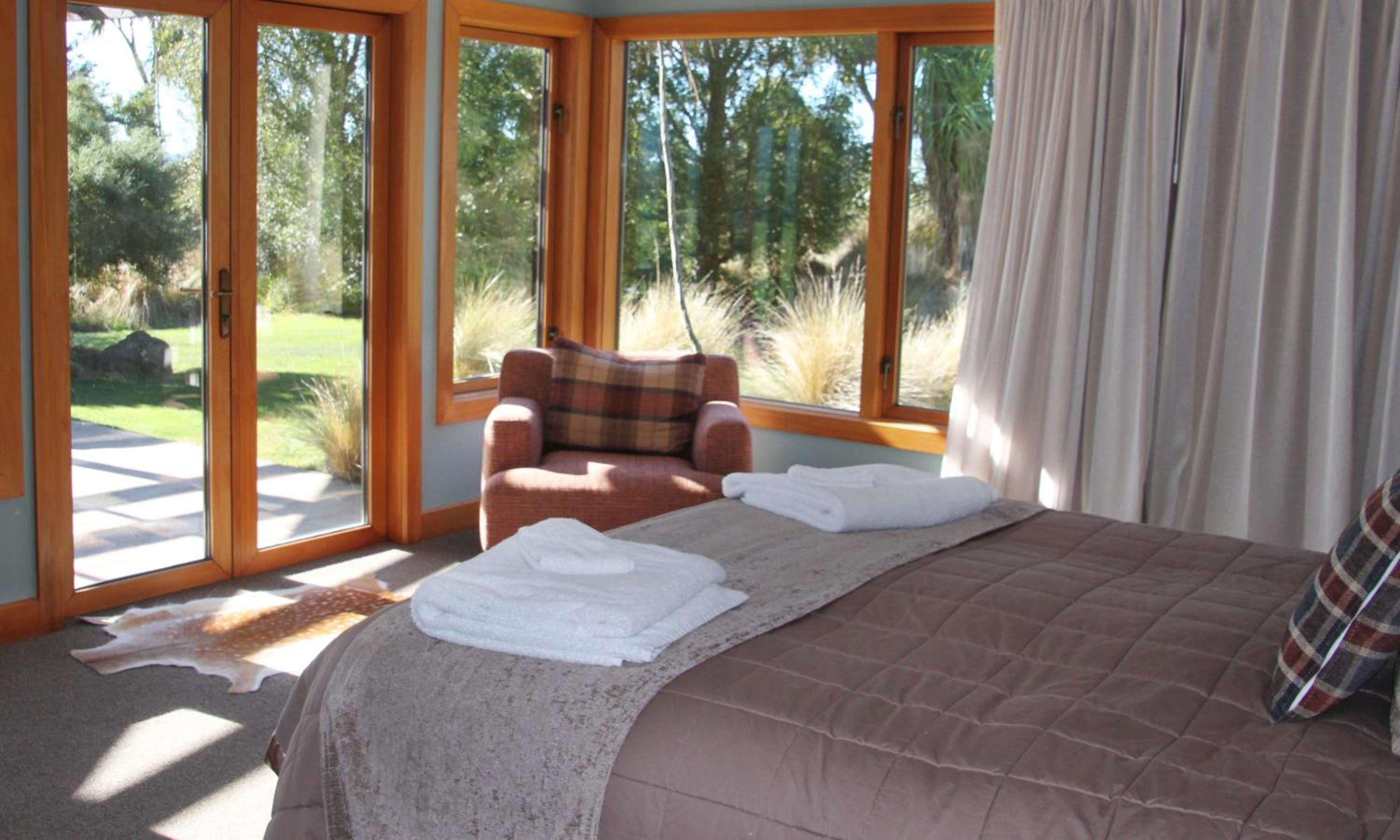 Kākahu Lodge view 4