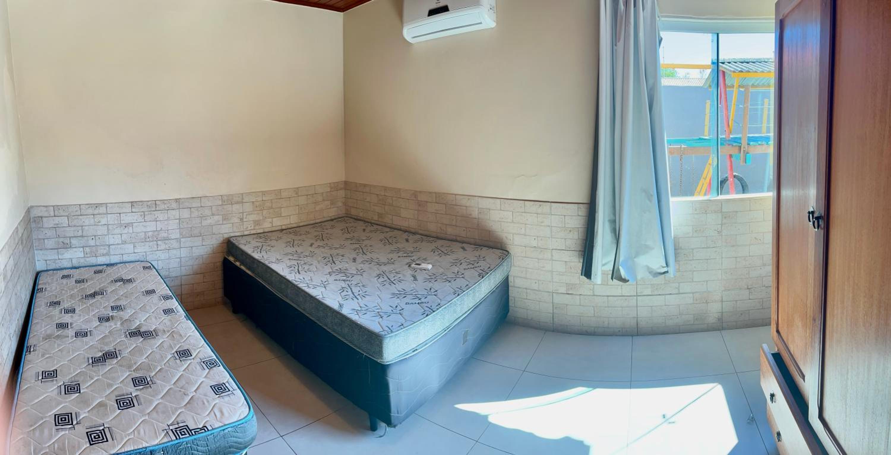 Casa amarela 2km de Geribá-Buzios