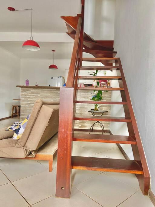 Linda casa 3 quartos