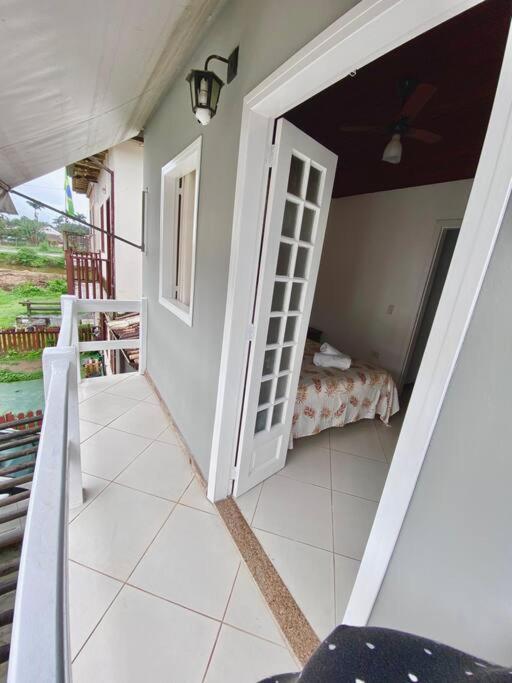 Linda casa 3 quartos