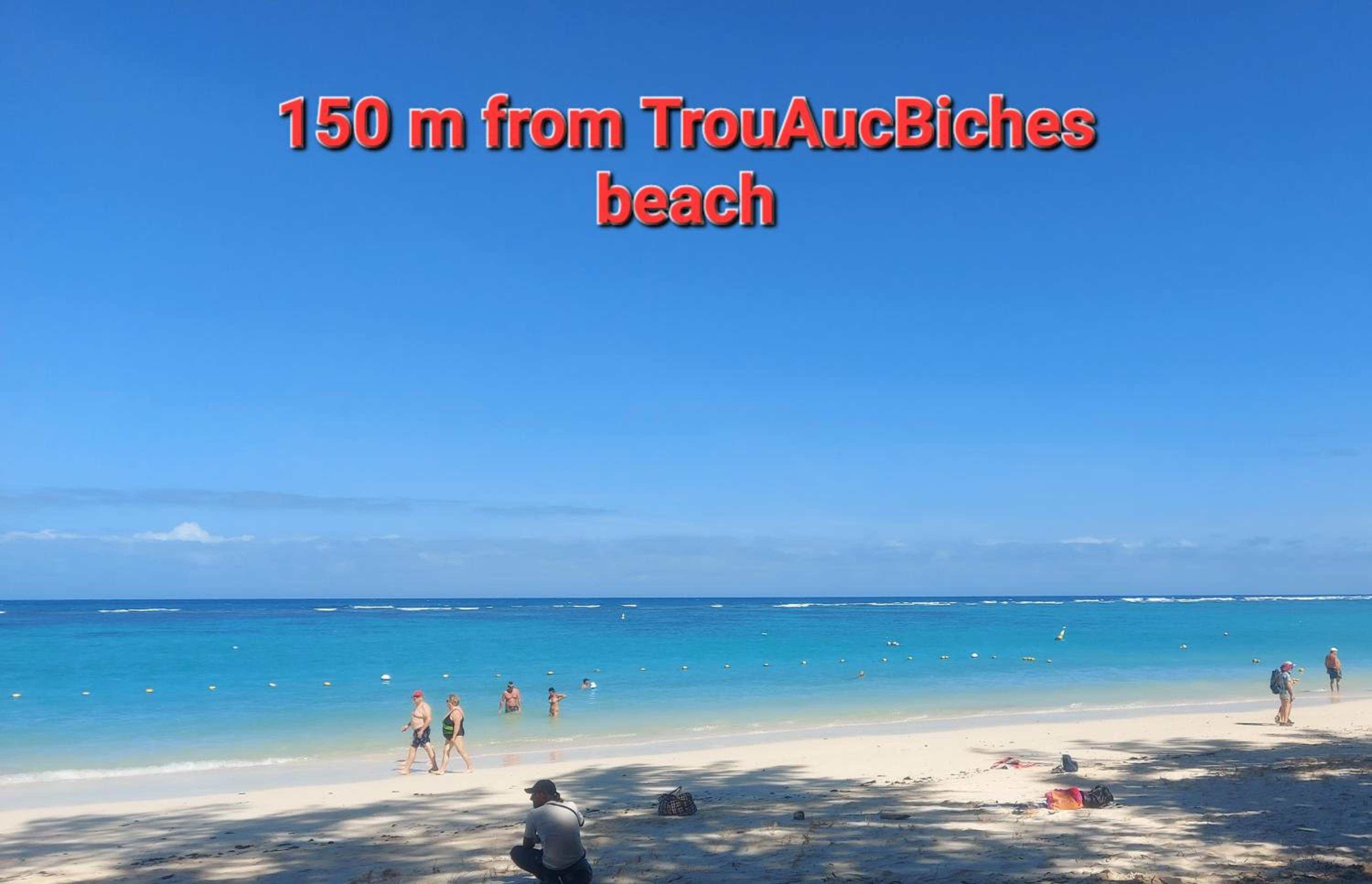Spacious Groundfloor apartment 150m- public beach- AC both rooms photo 5