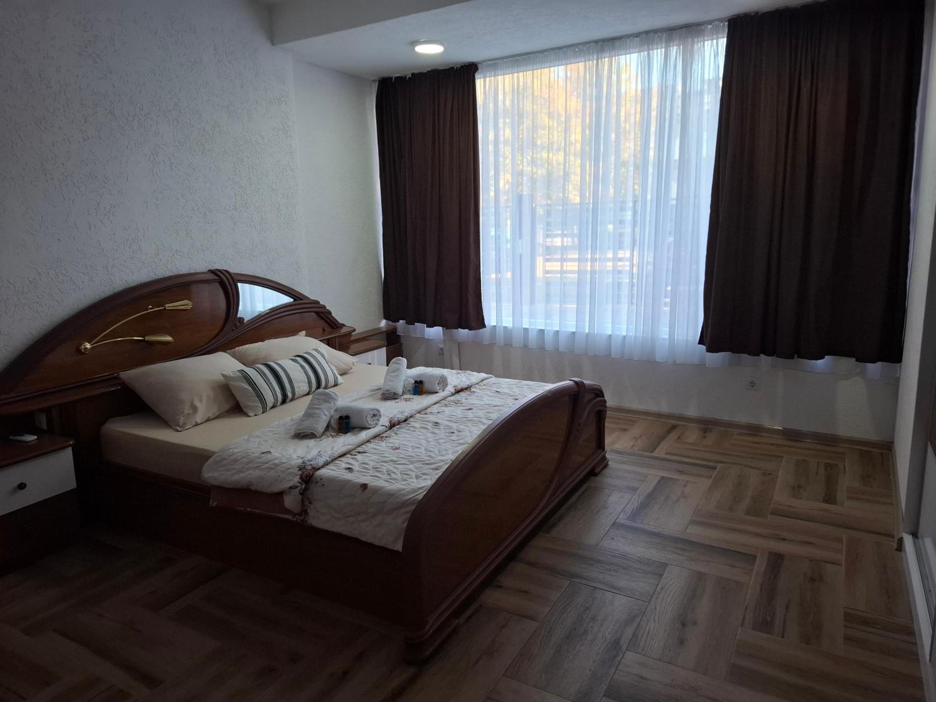 Z&G Apartment