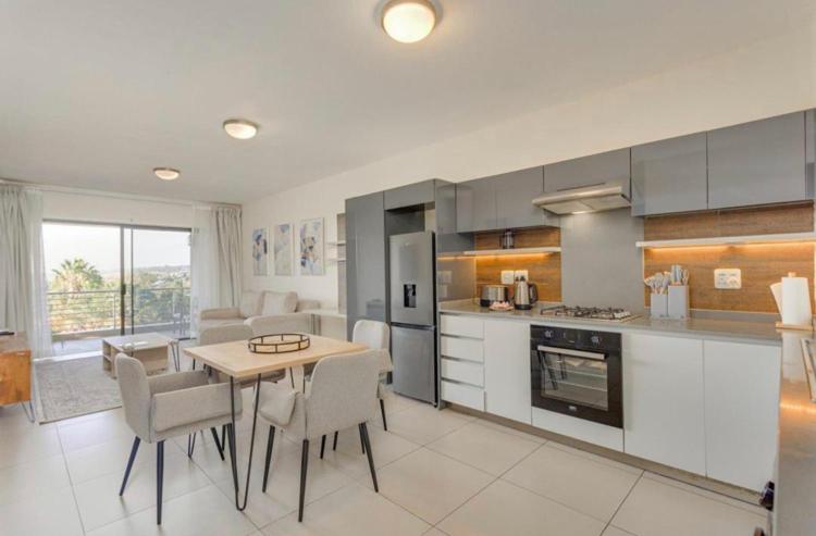 Spacious, city and pool apartment