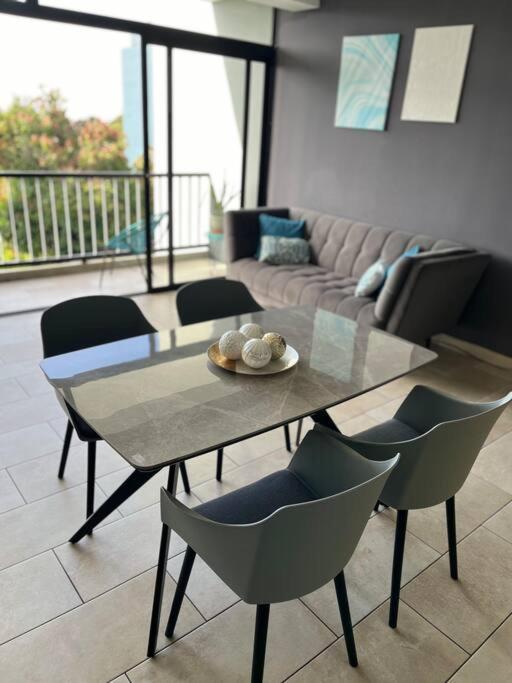 Modern 3BR Apartment Volcano View & Pool