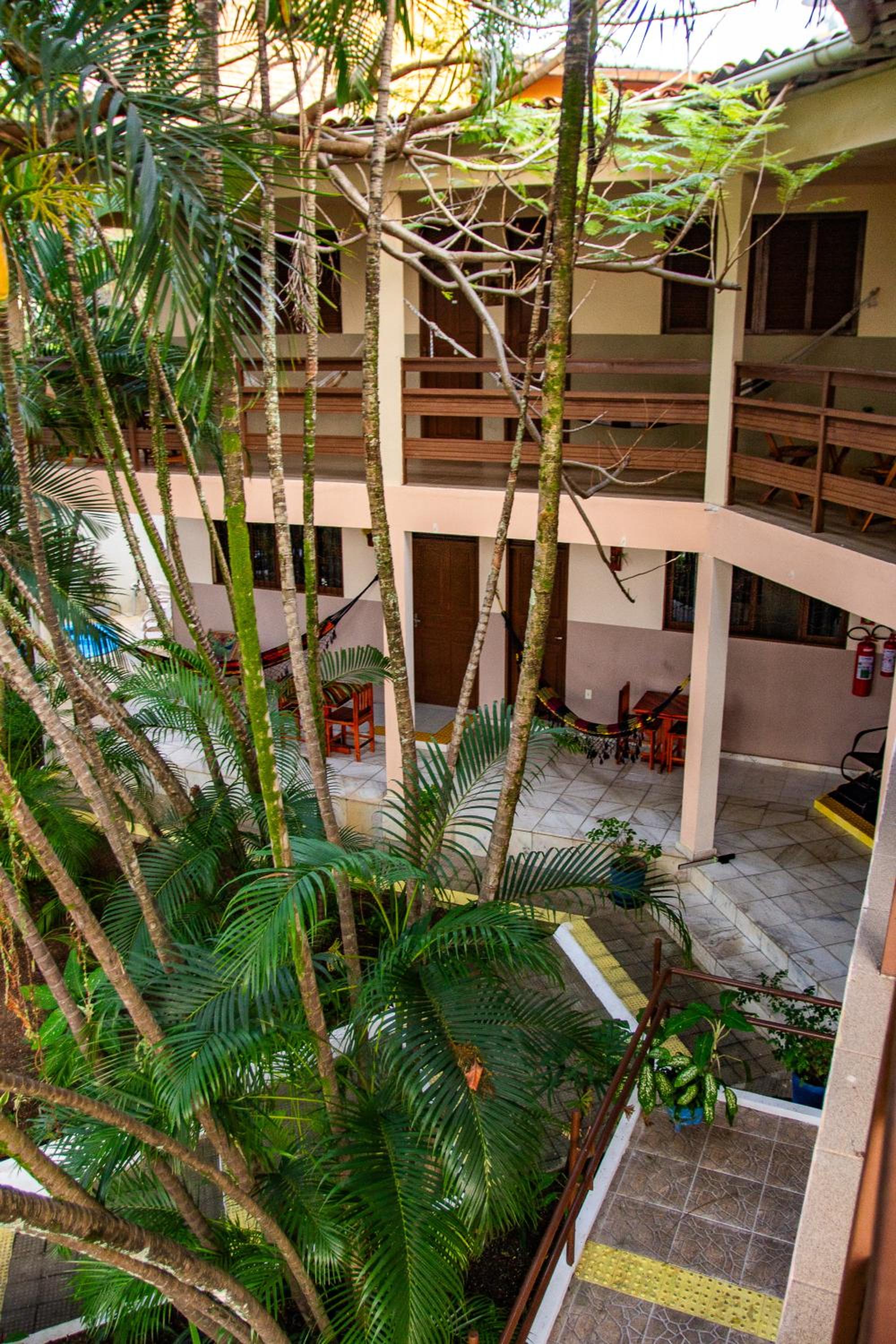 Pousada e Hostel Casarão 2030
