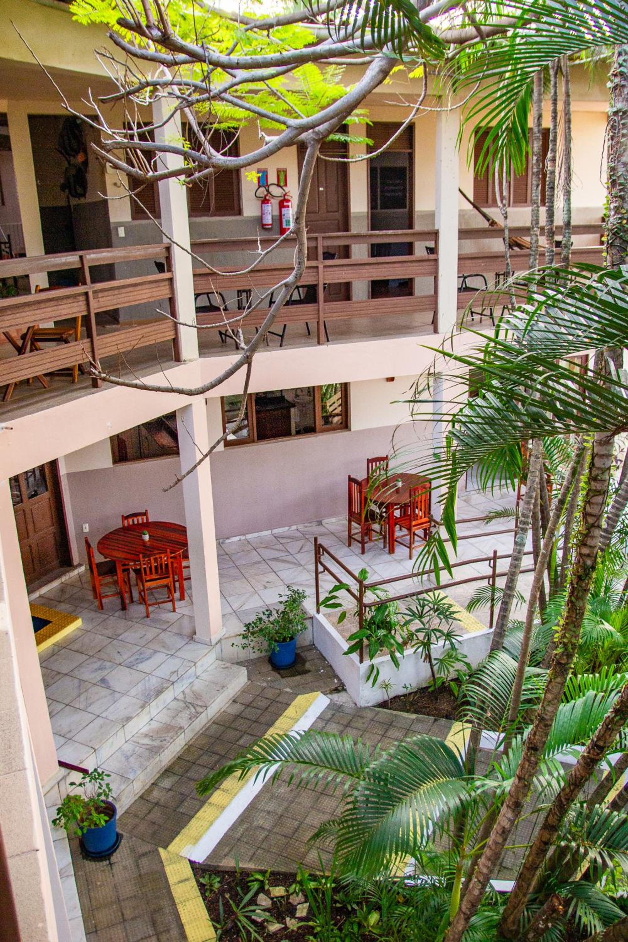 Pousada e Hostel Casarão 2030