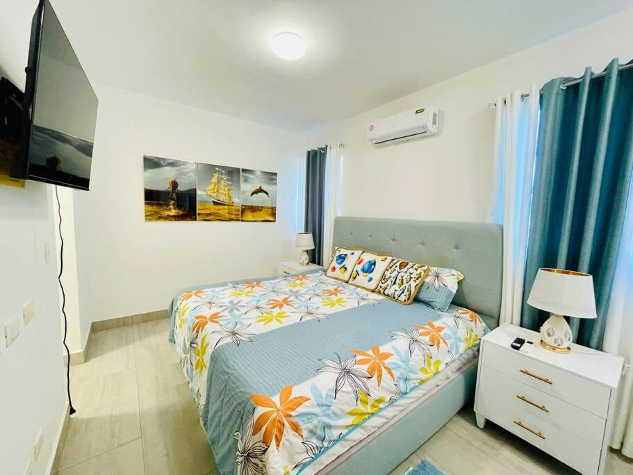Playa Laguna Condominio