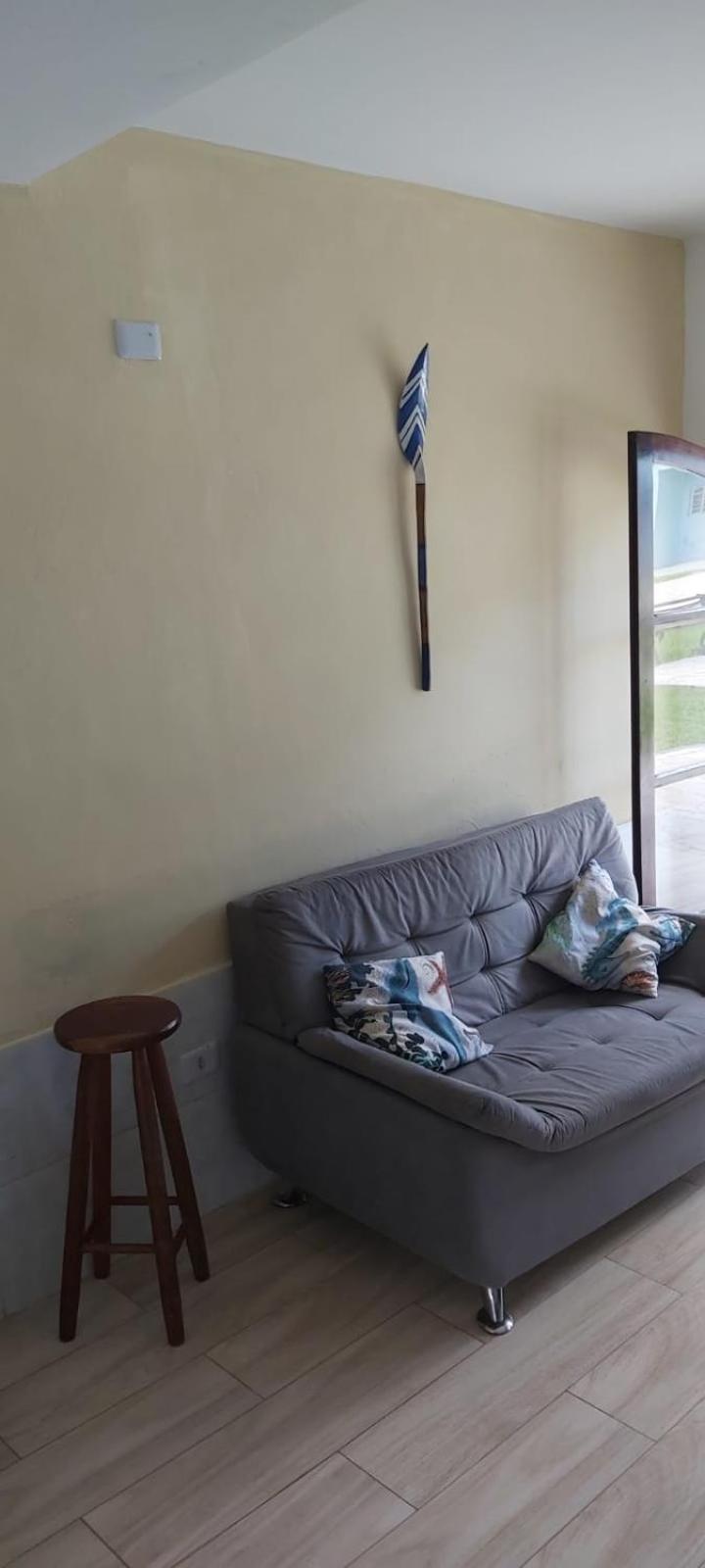 Casa simples Pereque açu - Ubatuba