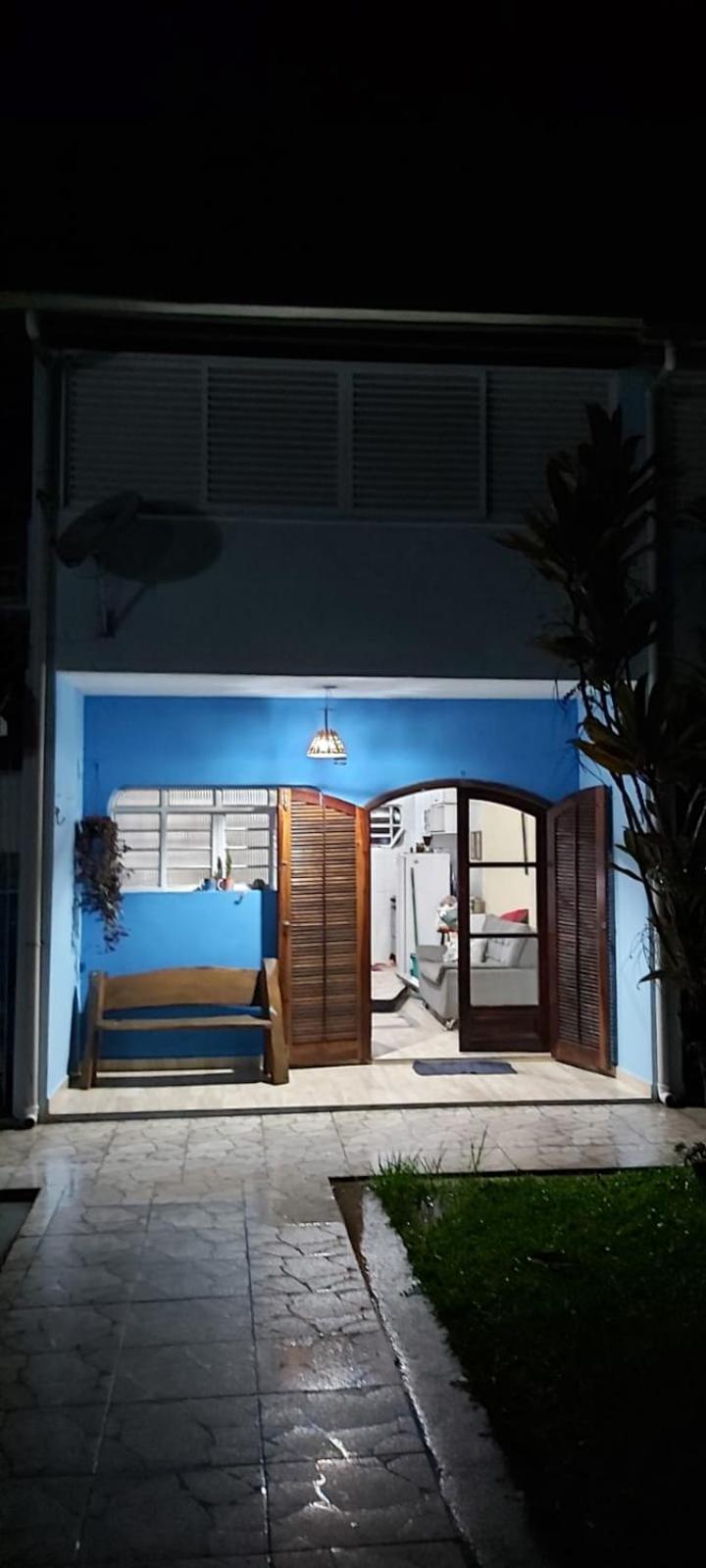 Casa simples Pereque açu - Ubatuba