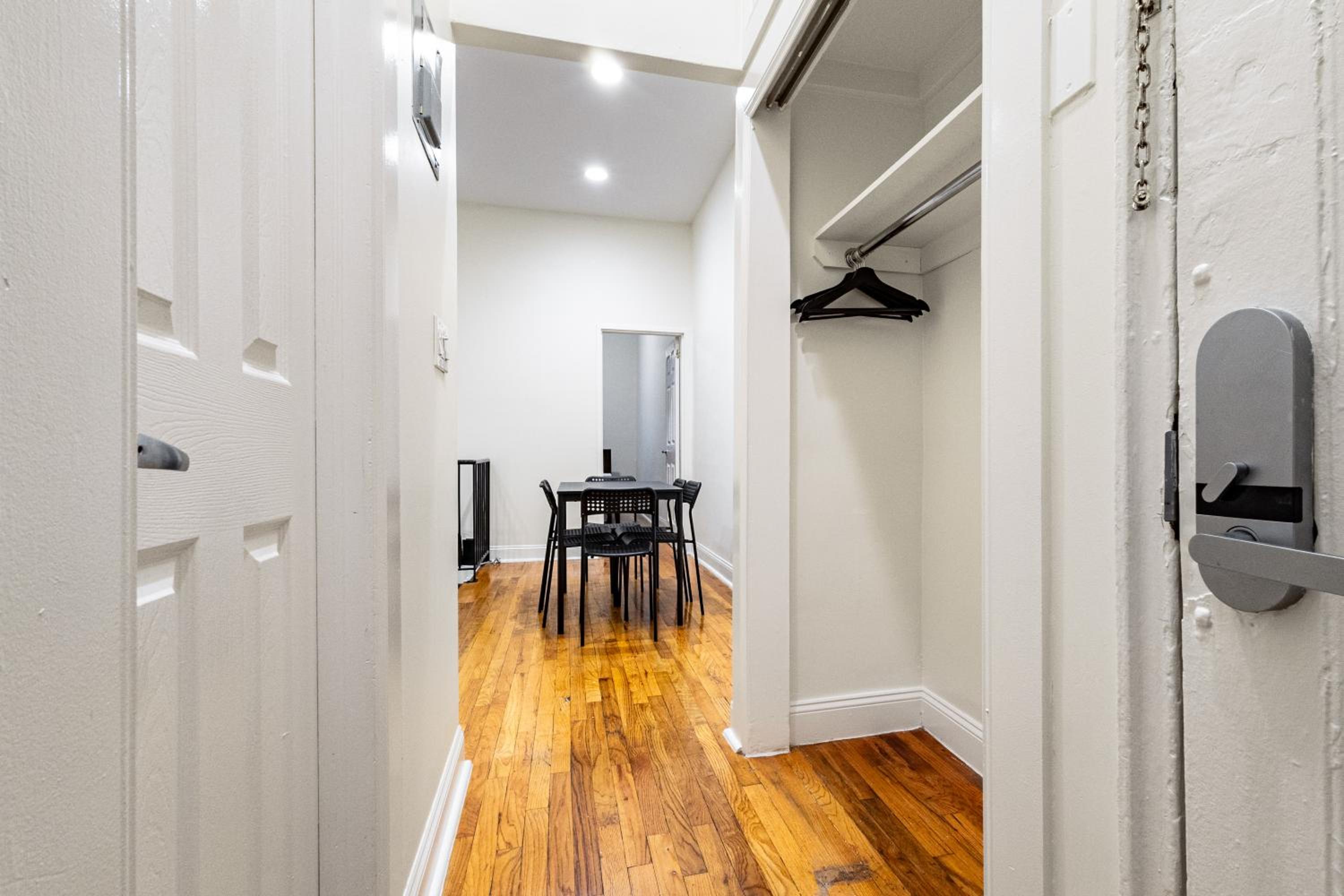 3 Bedroom Cozy Home in Manhattan Valley