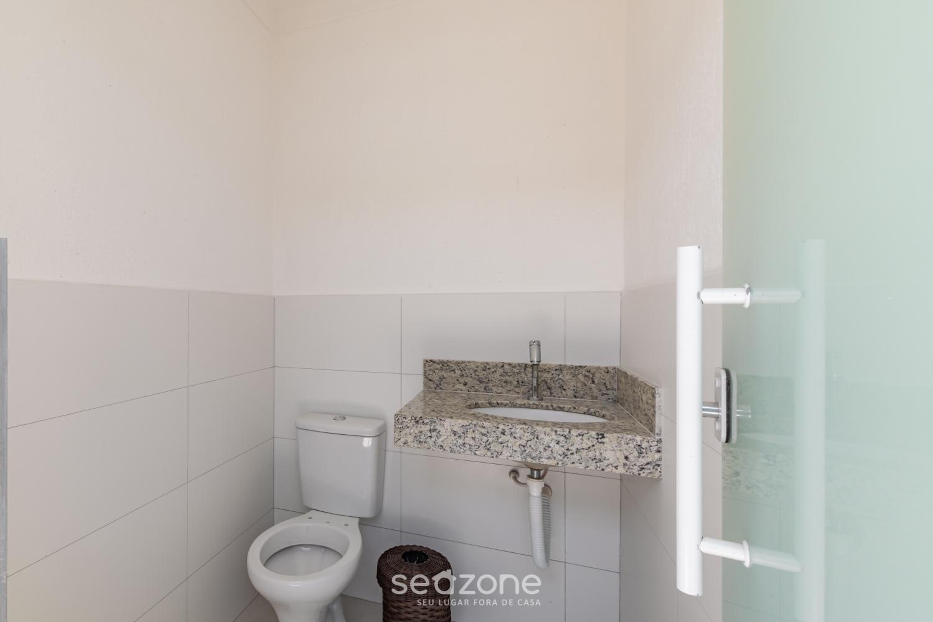 Comfortable Home with Great Location! BMR0004