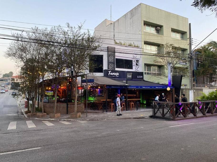 Hospedagem 1710 - Vista Privilegiada e Localização