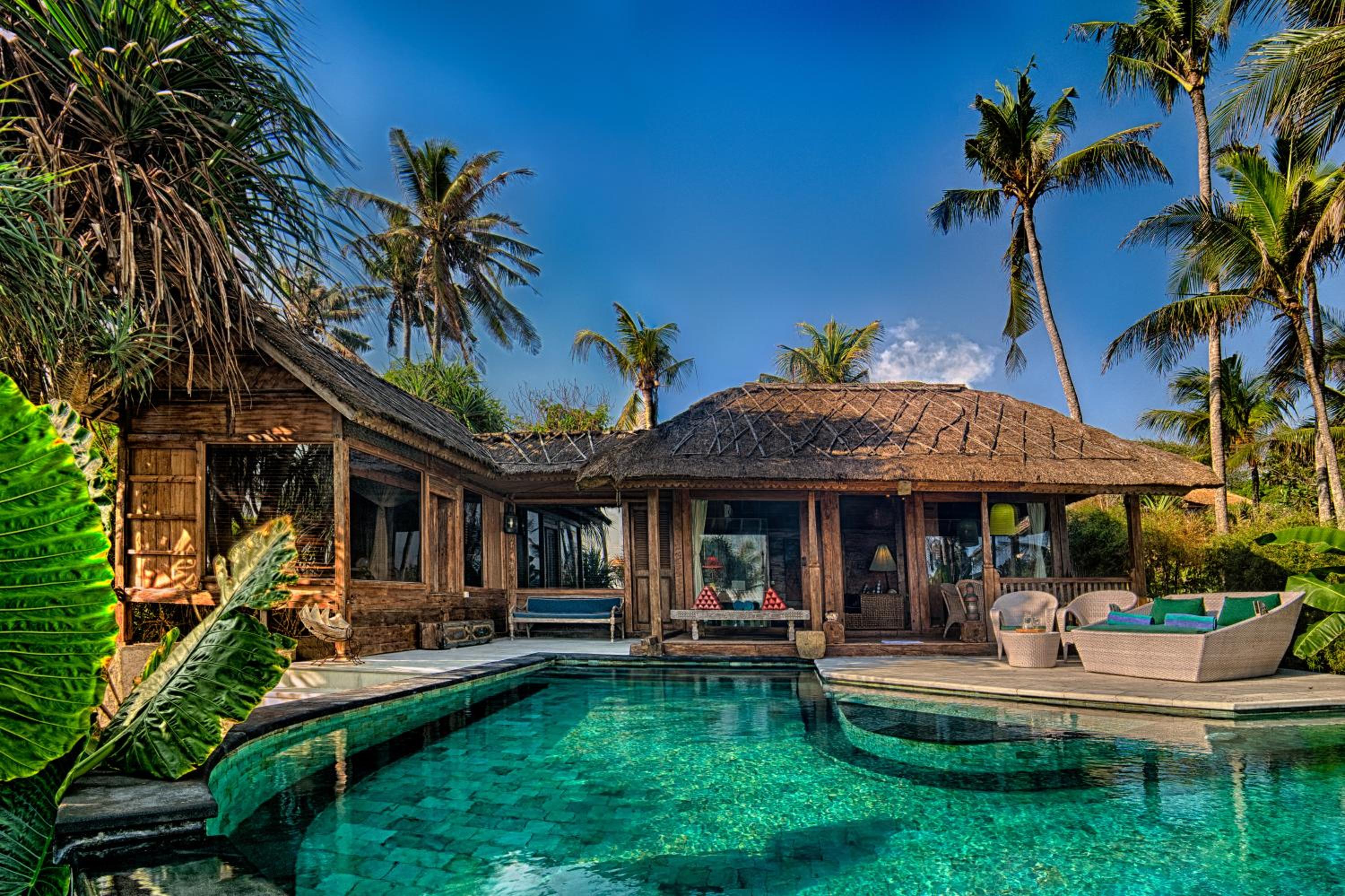 Sejuk Beach Villas - Image 2