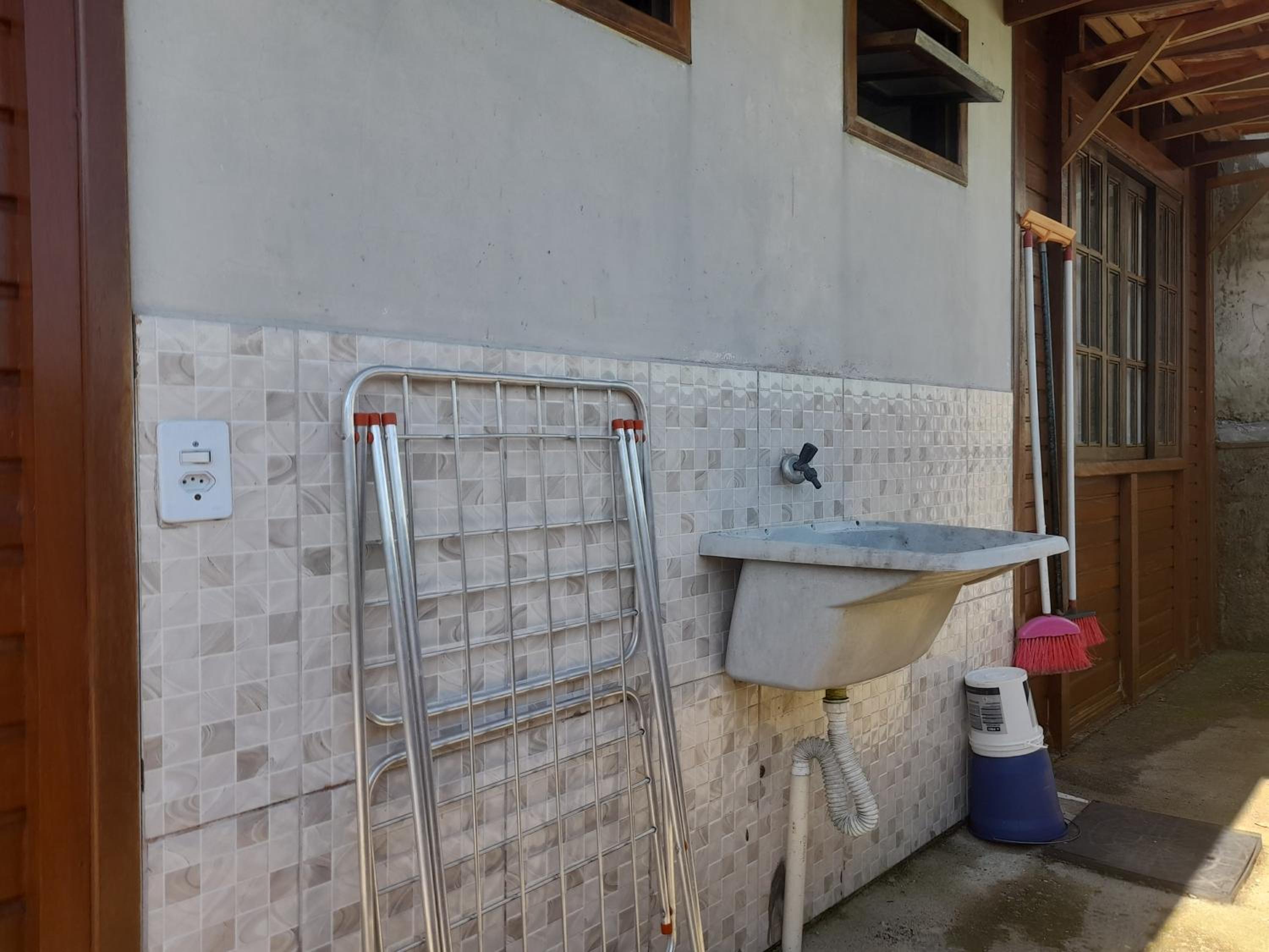 Casa Colonial em Guaratuba, próximo a praia