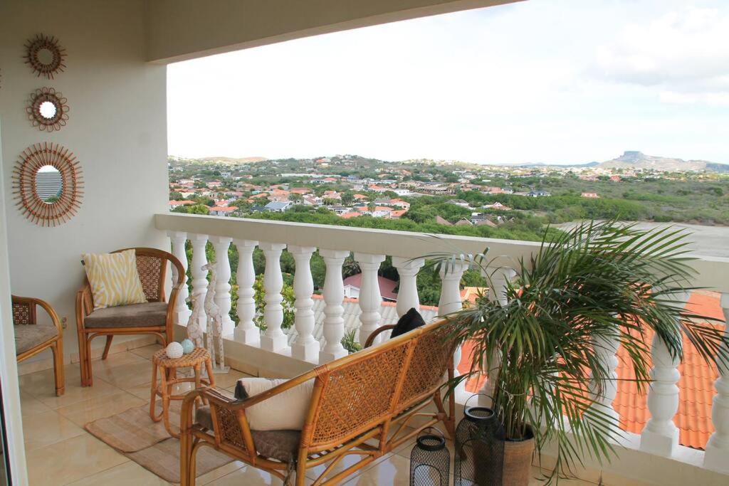 Villa Azura