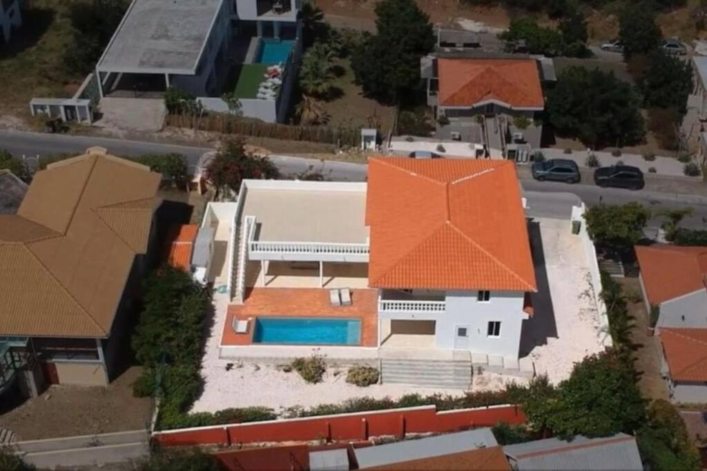 Villa Azura