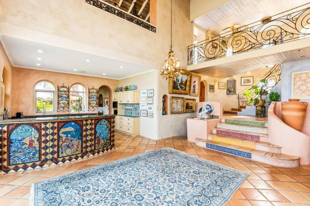 Casa Del Mar with the Best views in Encounter Bay
