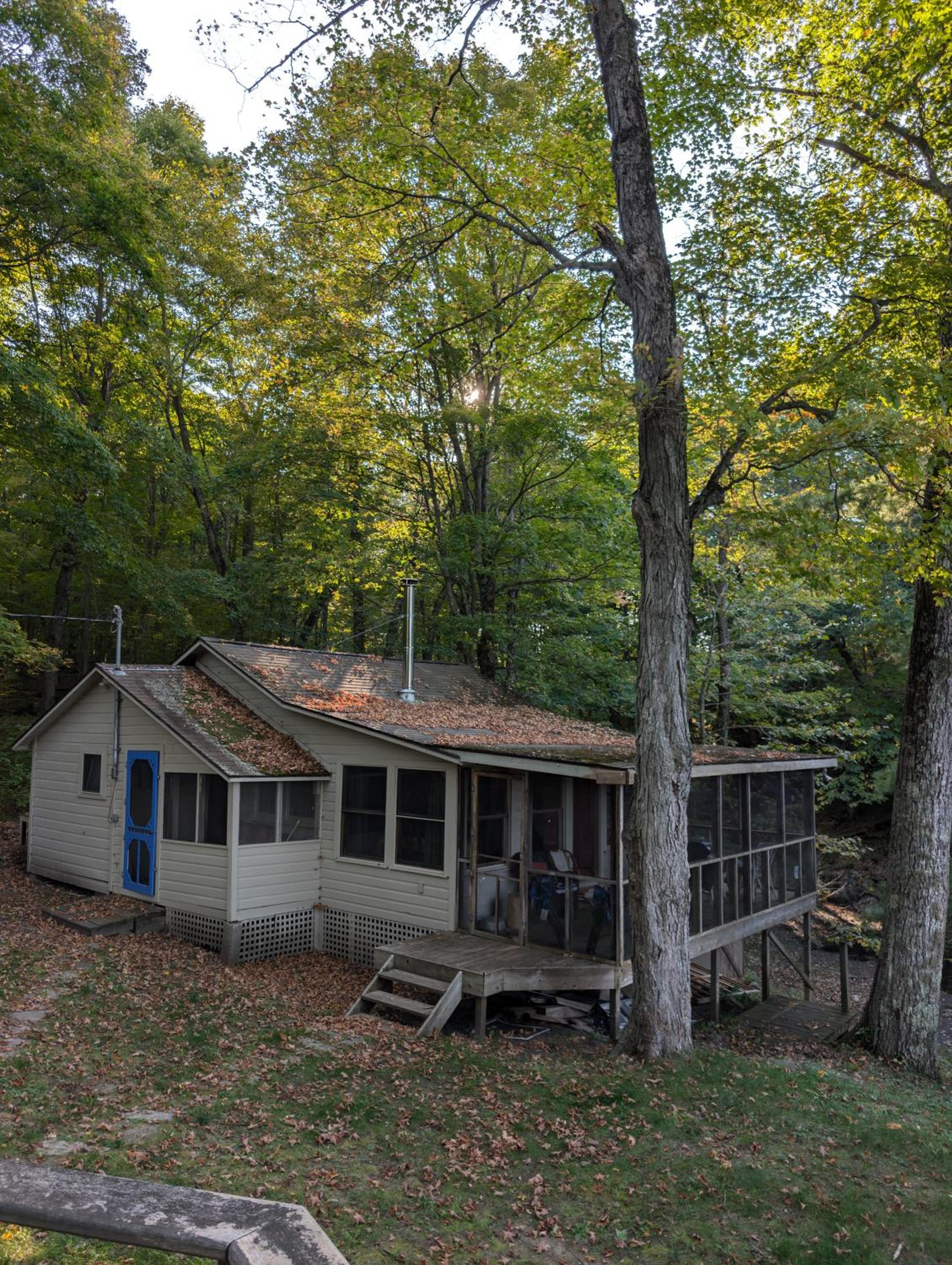 Canadian Shield Hideaway