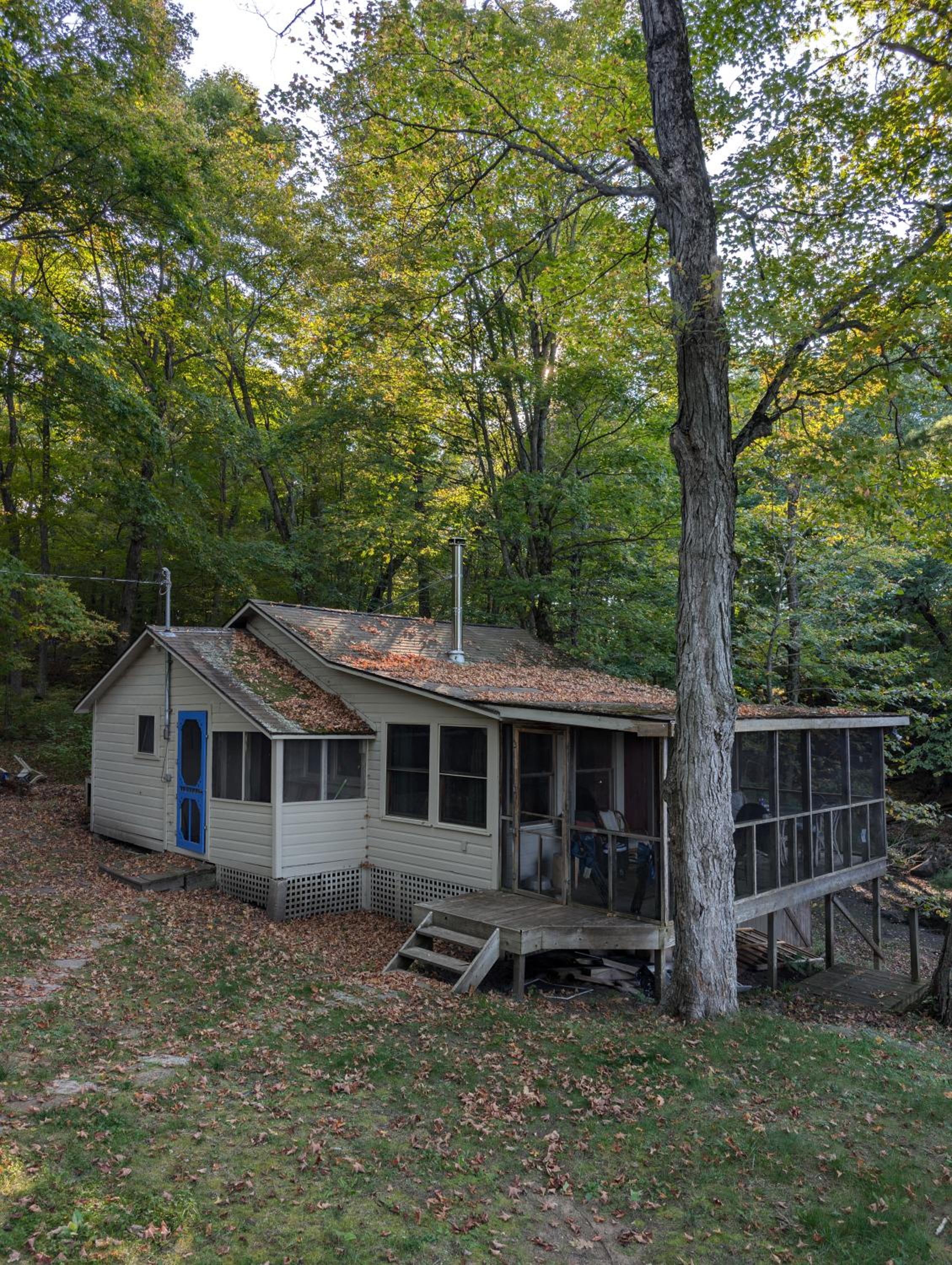 Canadian Shield Hideaway