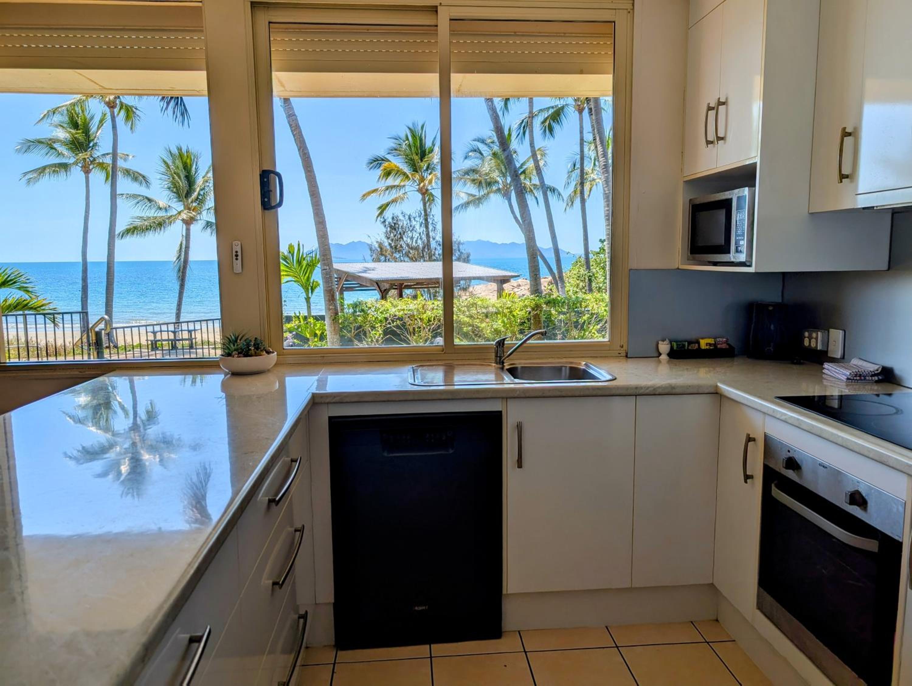 Rose Bay Resort 49