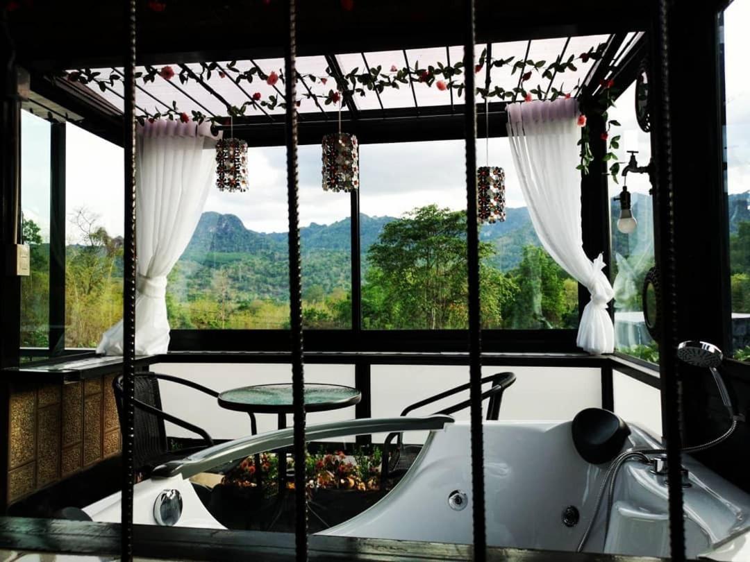 Keeree Loft Resort คีรีลอฟท์รีสอร์ท