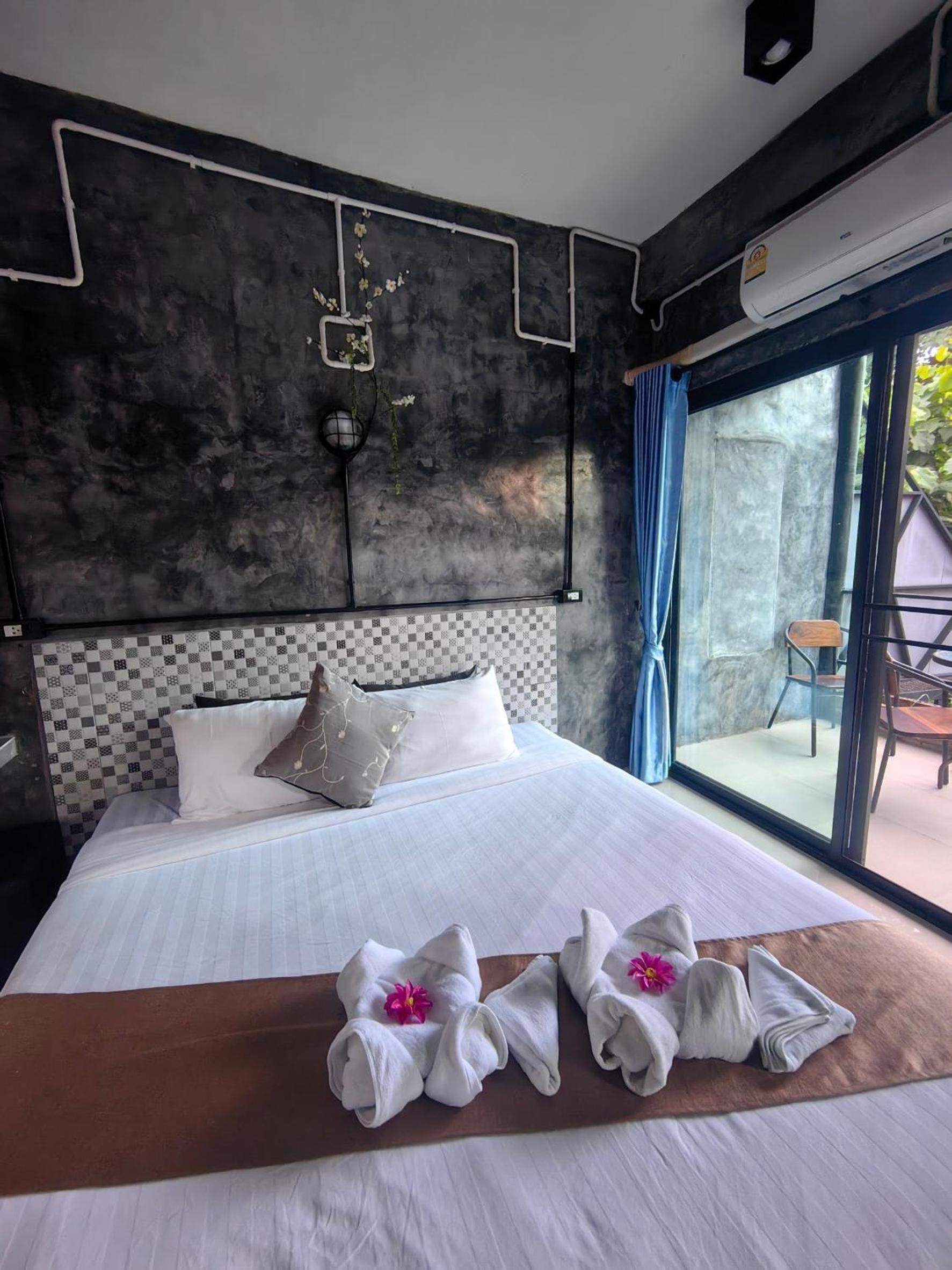 Keeree Loft Resort คีรีลอฟท์รีสอร์ท