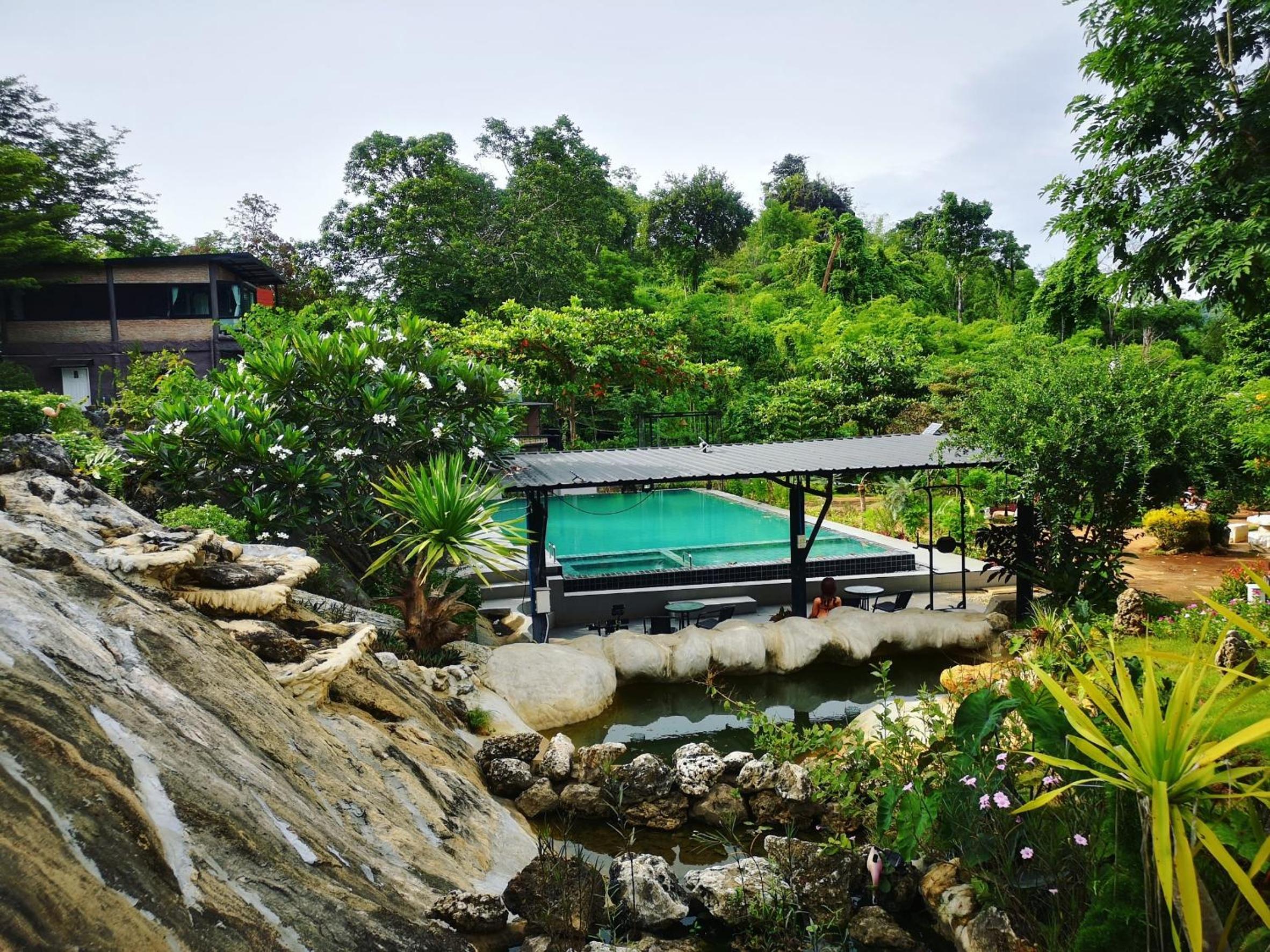 Keeree Loft Resort คีรีลอฟท์รีสอร์ท