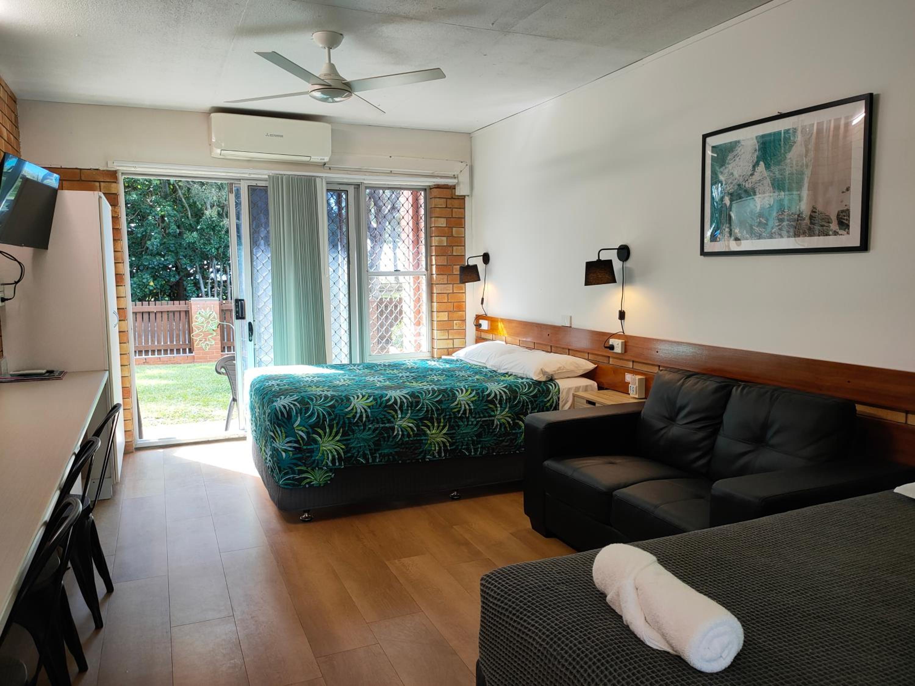 Shelly Beach Motel