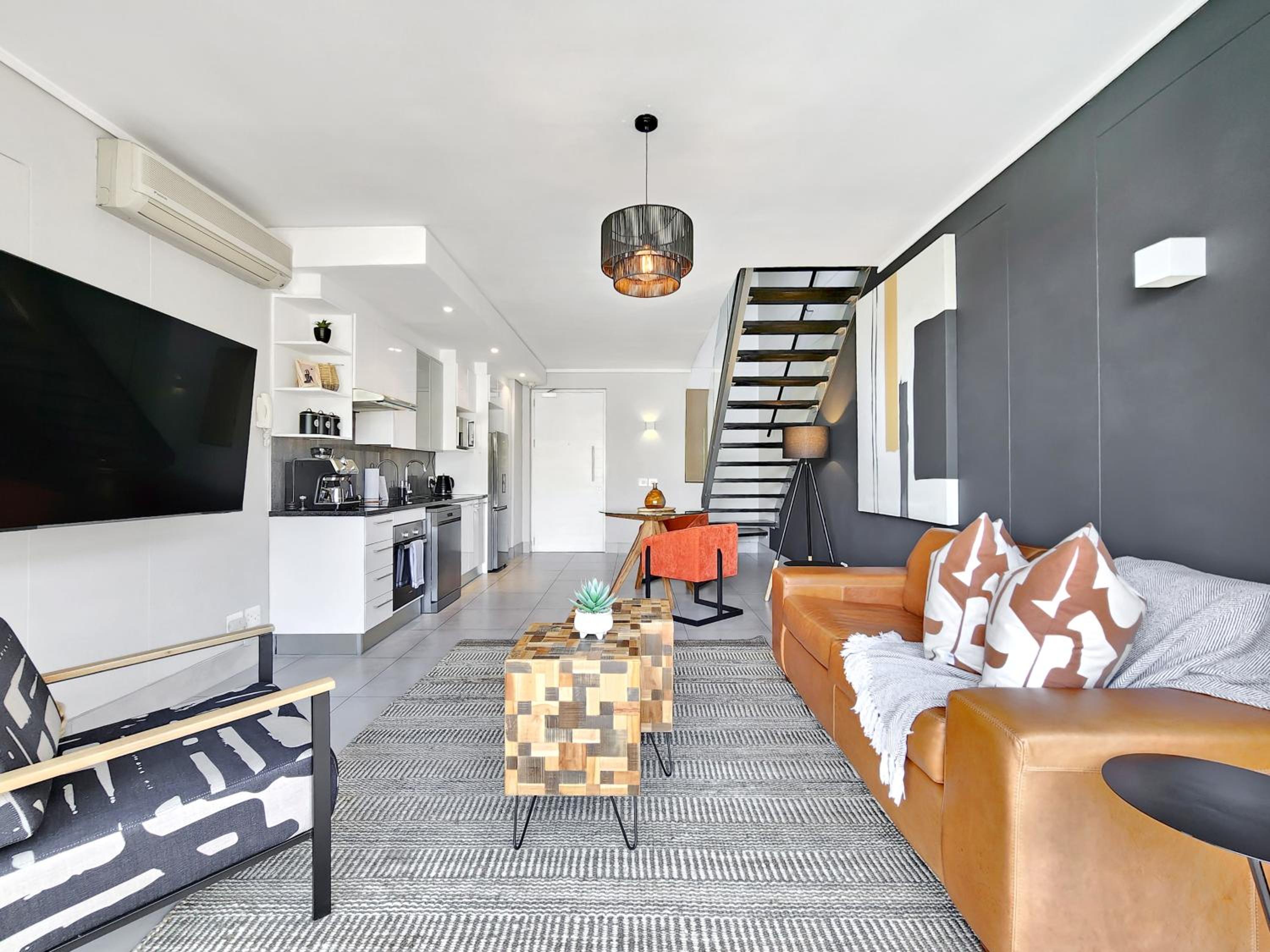Double-Storey 1-Bedroom Escape view 5