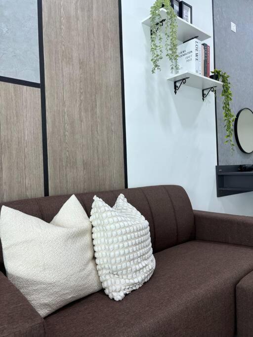 Mount Austin #Akademik Suite Premium Style 1-2Pax