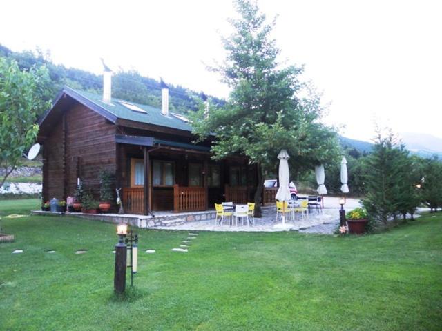 Photo 33