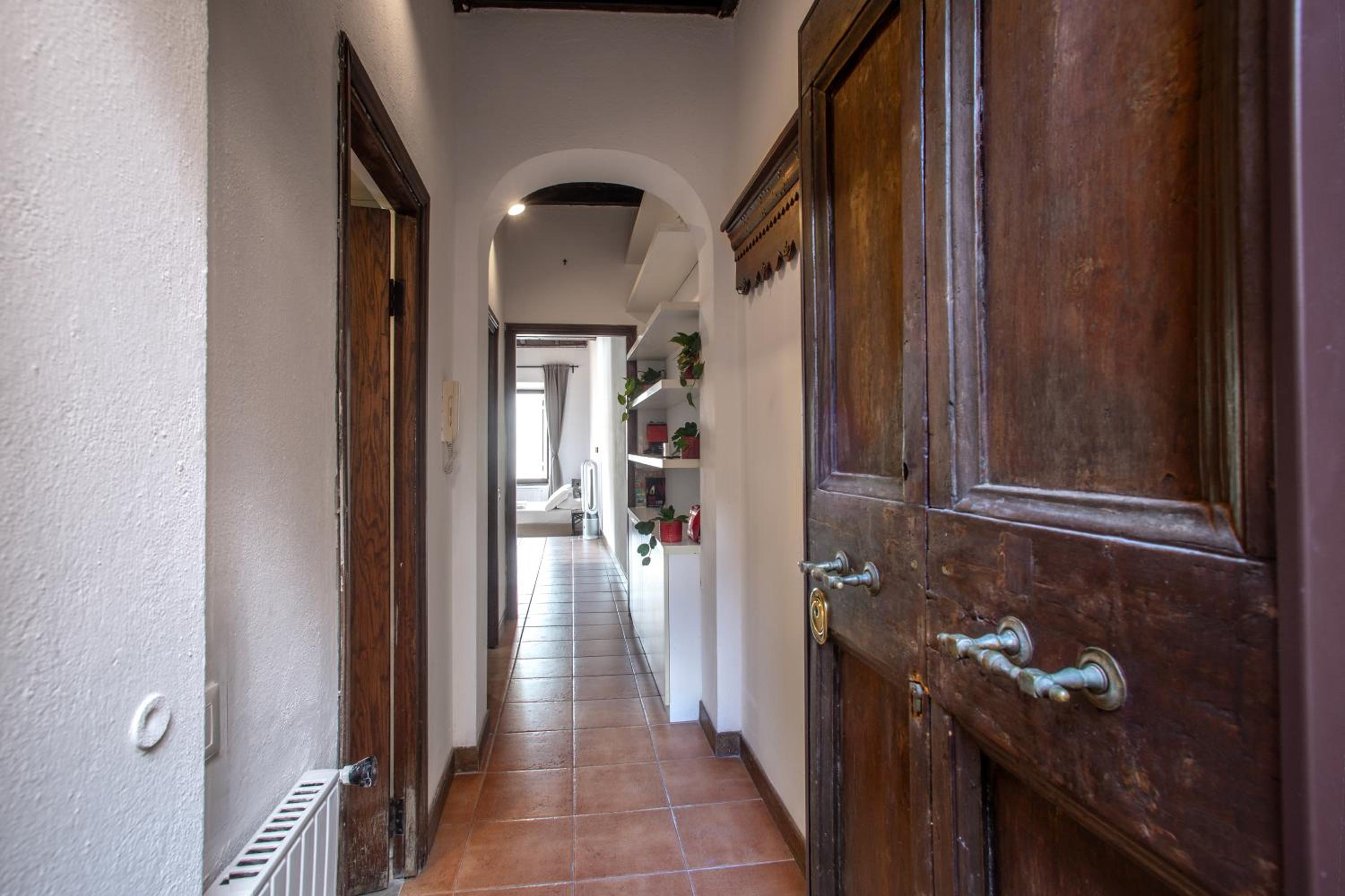 Imperial House San Calisto 7