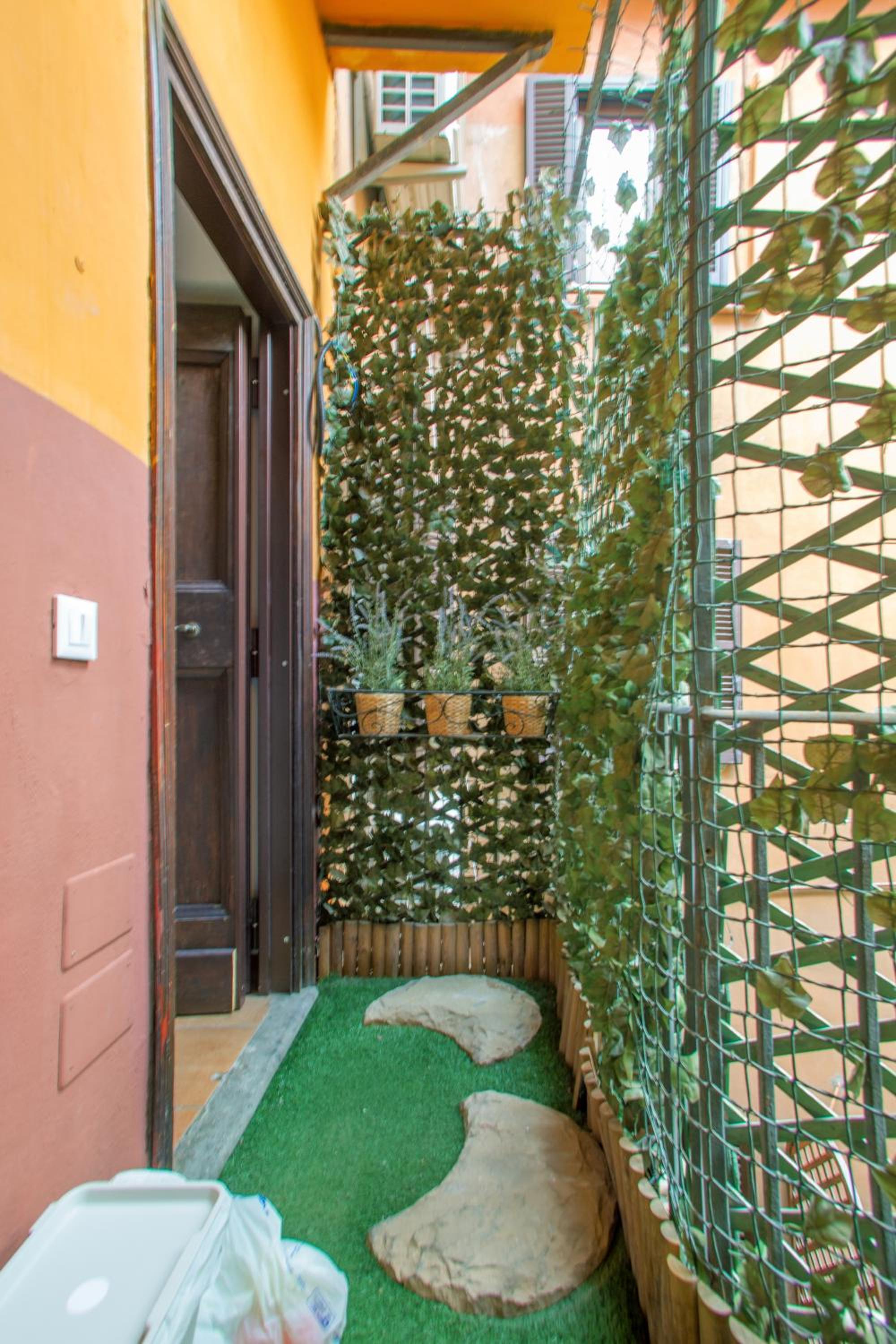 Imperial House San Calisto 7