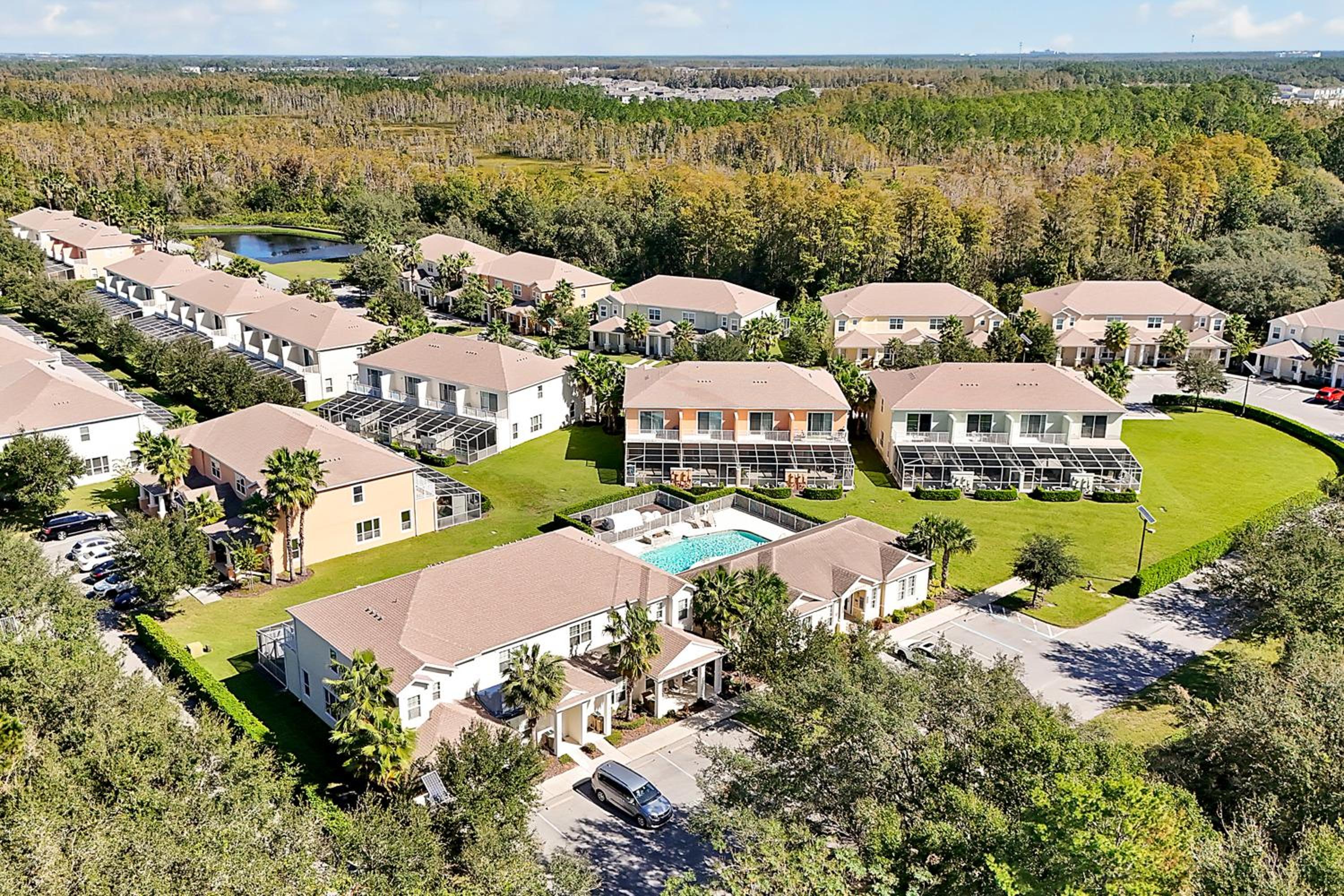 Family-Friendly home w/ Pool & Resort Perks Near Disney
