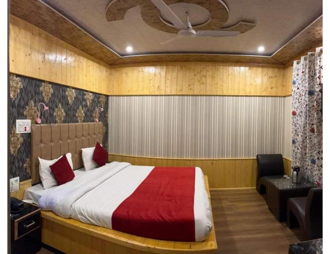 The Loyal Residency, Pahalgam view 4