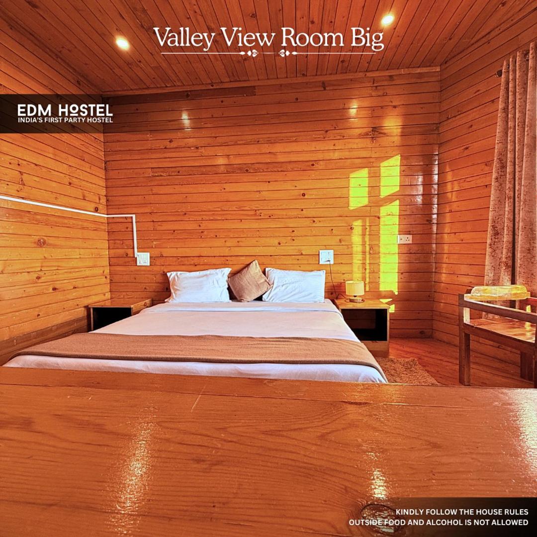 EDM Hostel