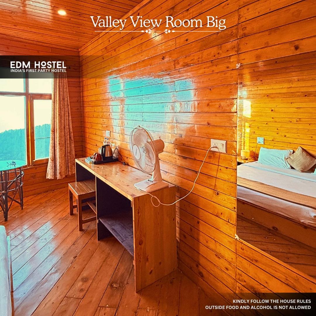 EDM Hostel