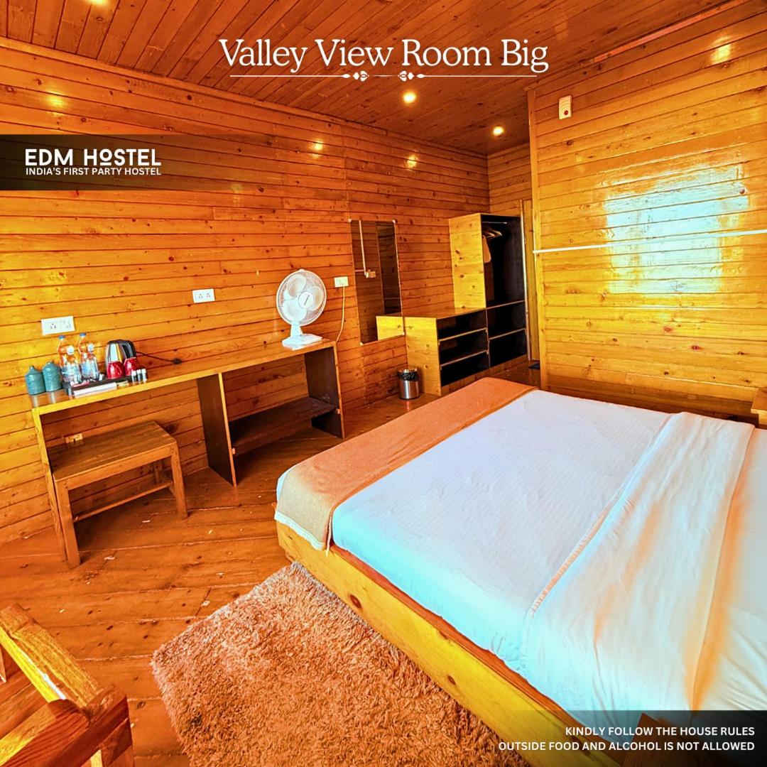 EDM Hostel
