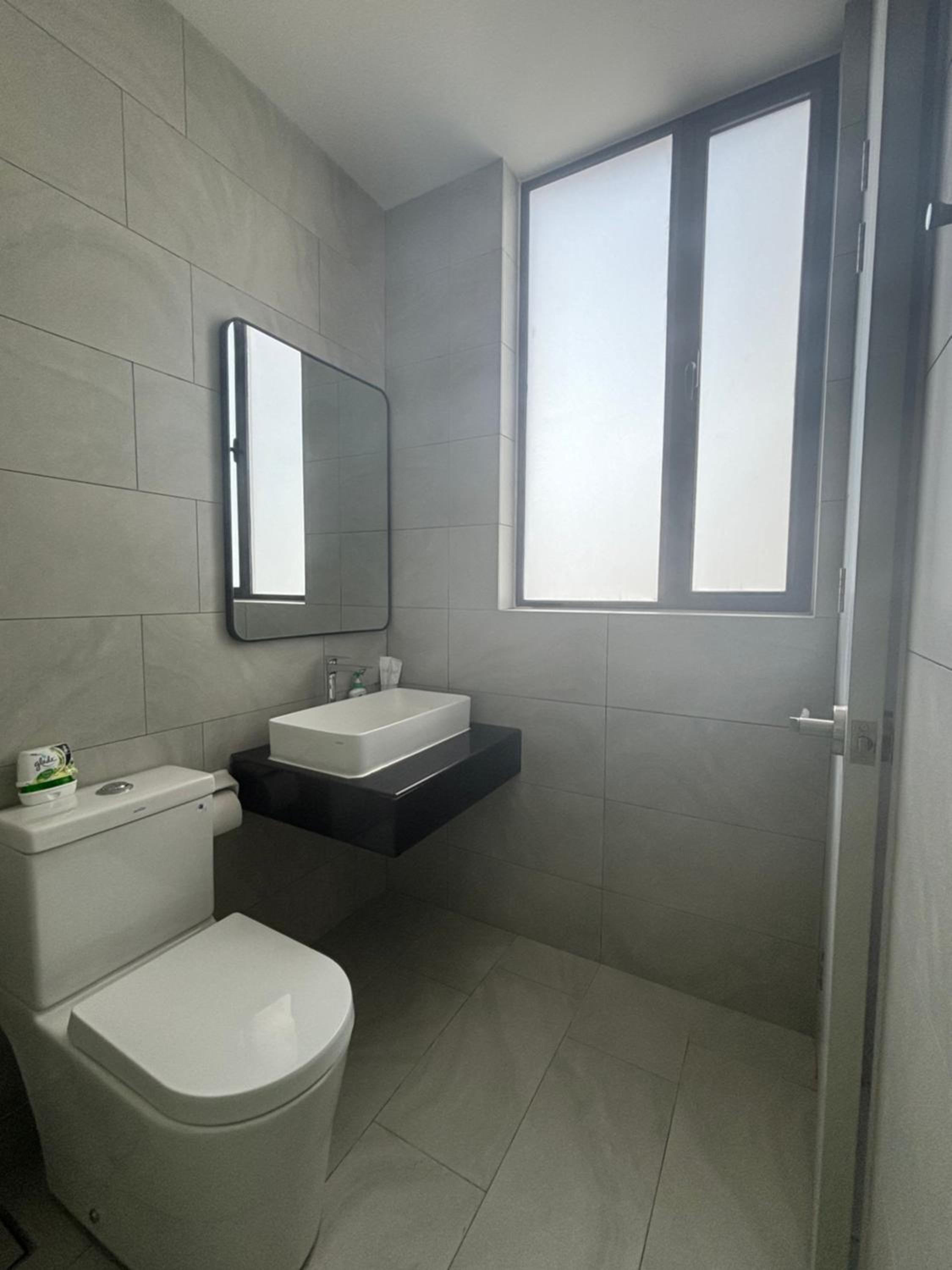Skytrees Comfort Room With Simple Design Concept