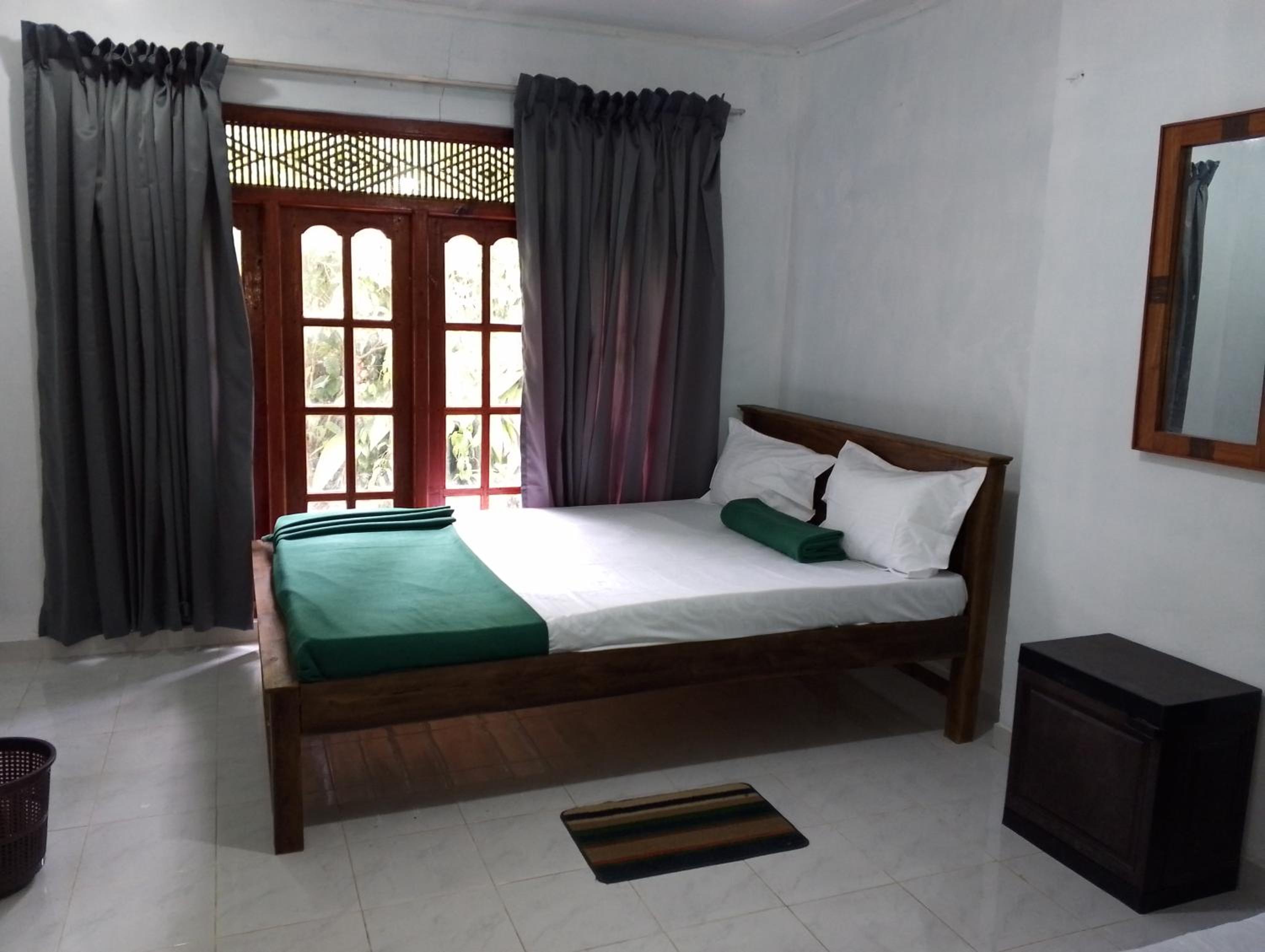 Ella Access Holiday Home view 4