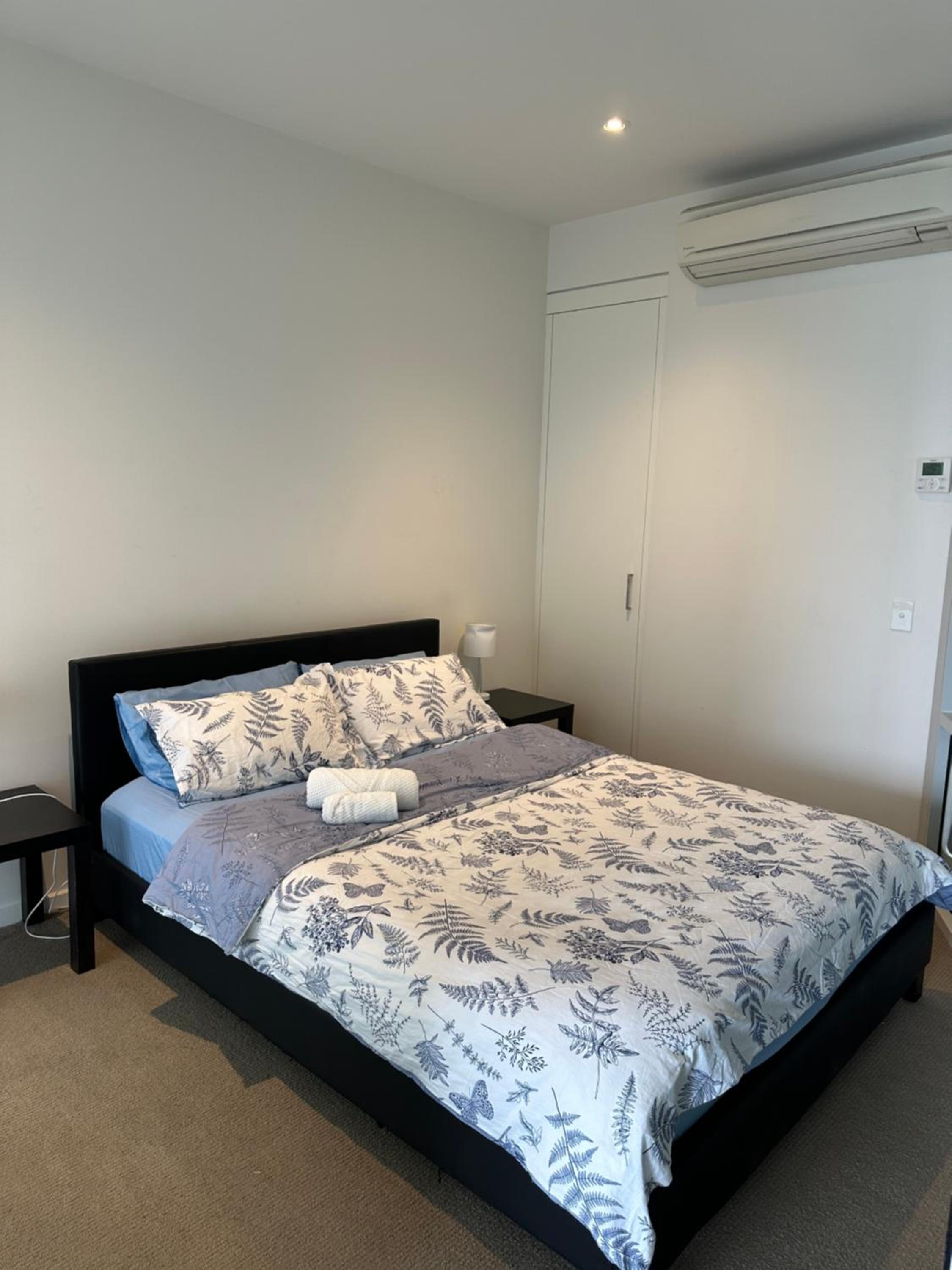Modern One Bedroom Apartment at Morphett- In the Heart of Adelaide